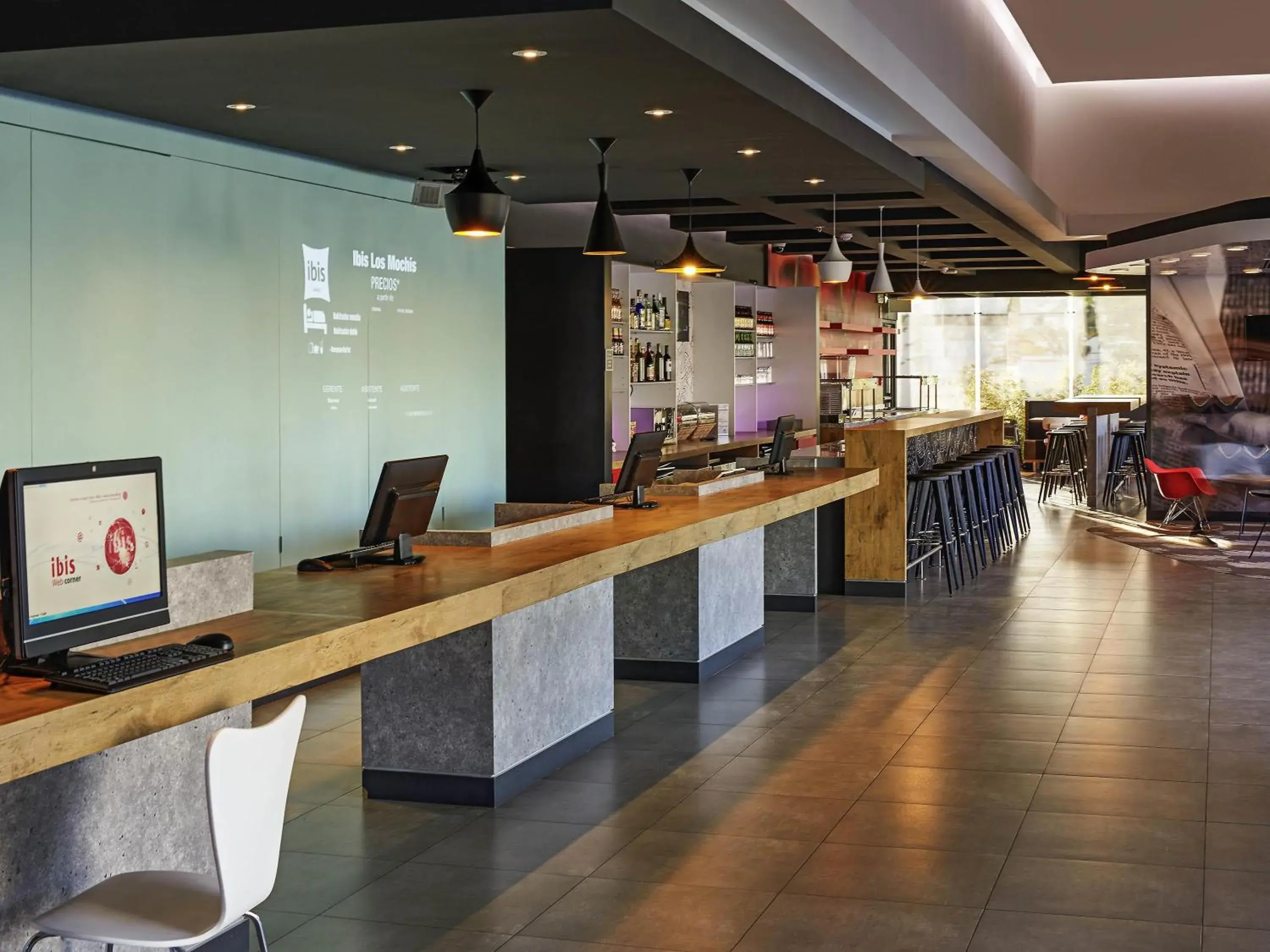 Property building in Ibis Los Mochis Property building in Ibis Los Mochis