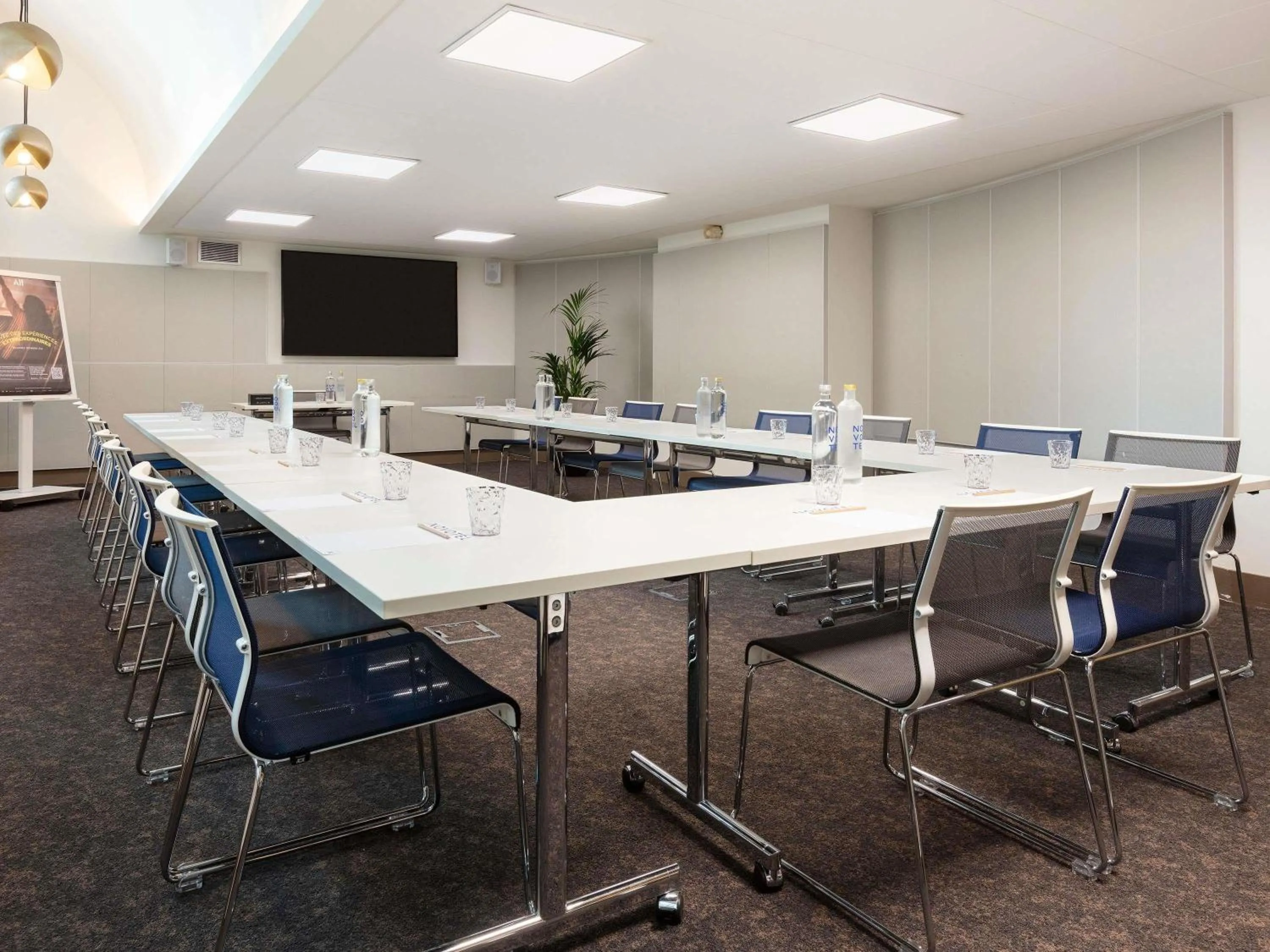 Meeting/conference room in Novotel Paris Saint Denis Stade Basilique