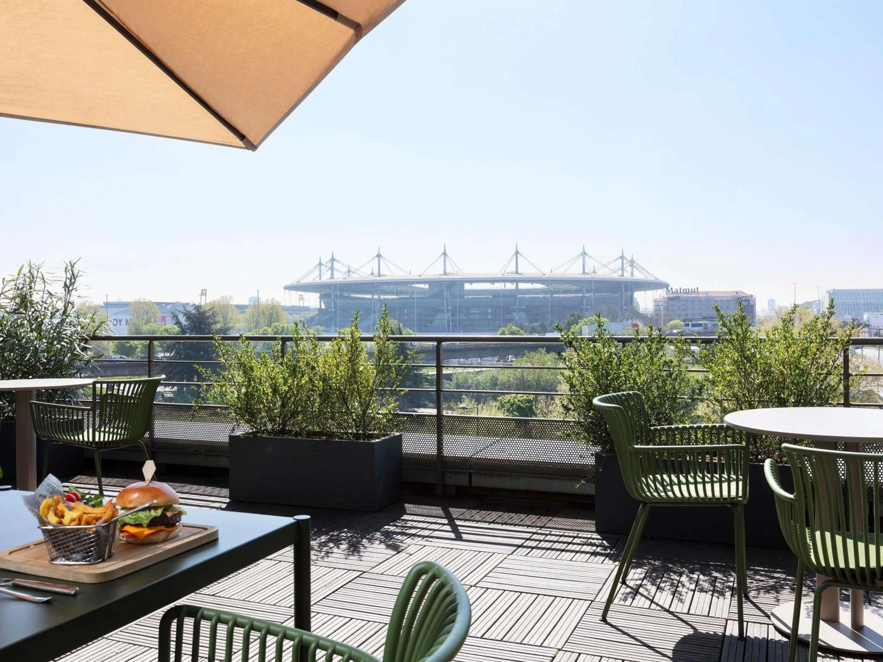 Bedroom in Novotel Paris Saint Denis Stade Basilique