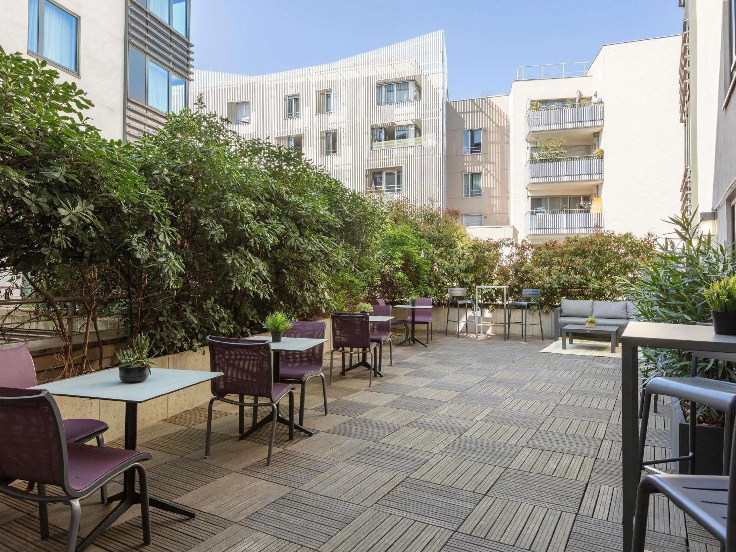 Bedroom in Novotel Paris Saint Denis Stade Basilique