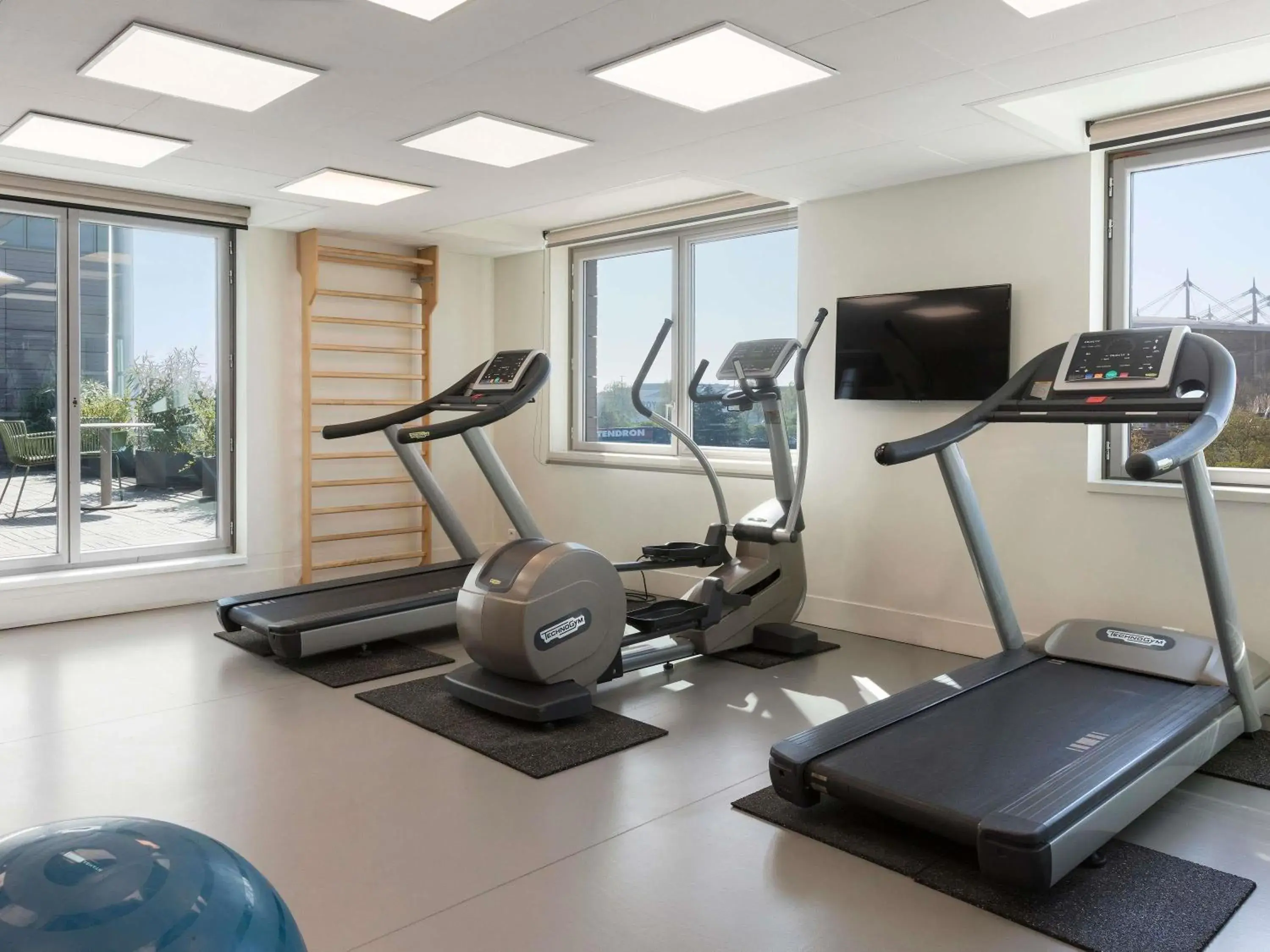 Standard Double Room in Novotel Paris Saint Denis Stade Basilique Standard Double Room in Novotel Paris Saint Denis Stade Basilique