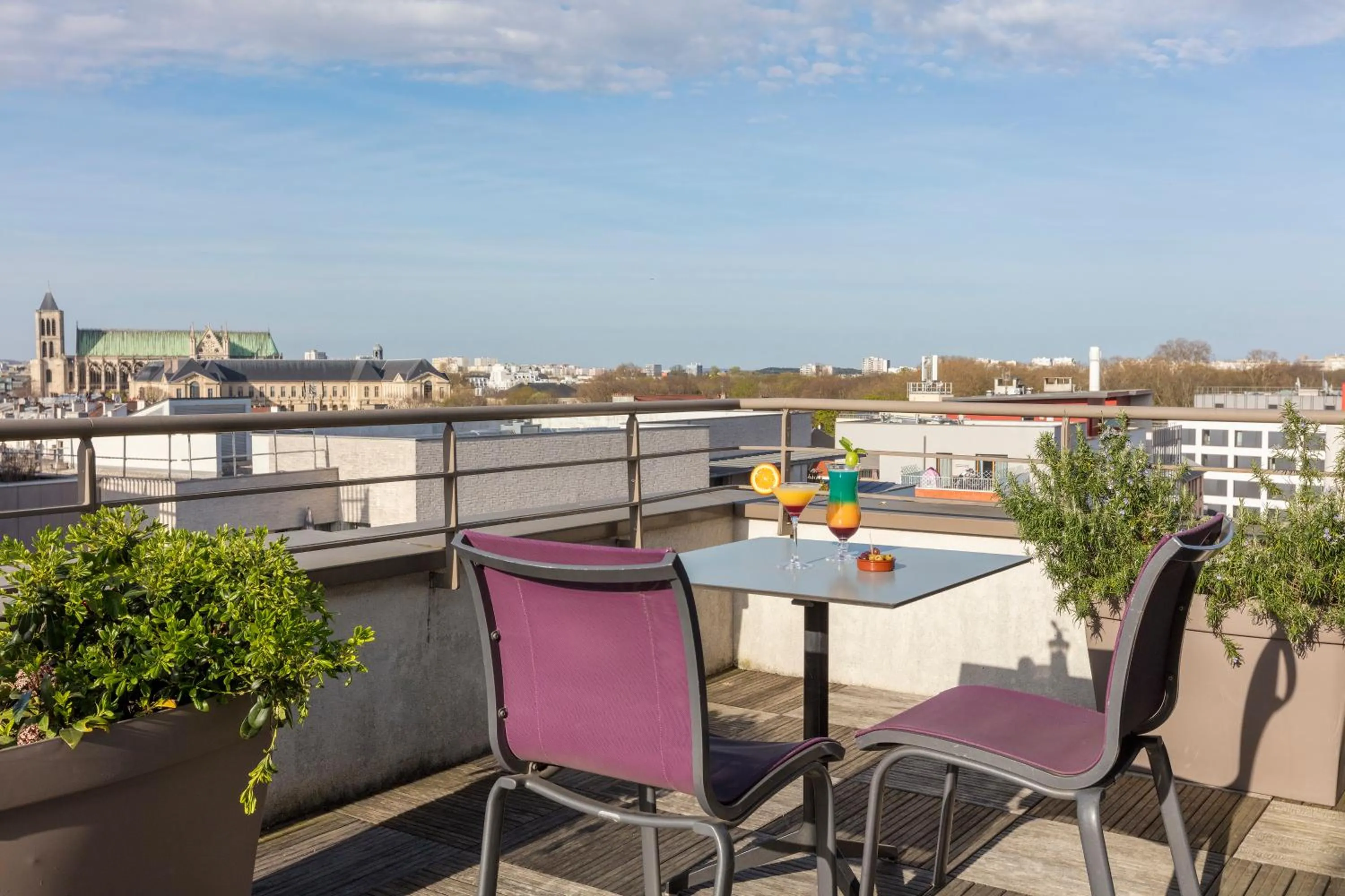 Balcony/Terrace in Novotel Paris Saint Denis Stade Basilique