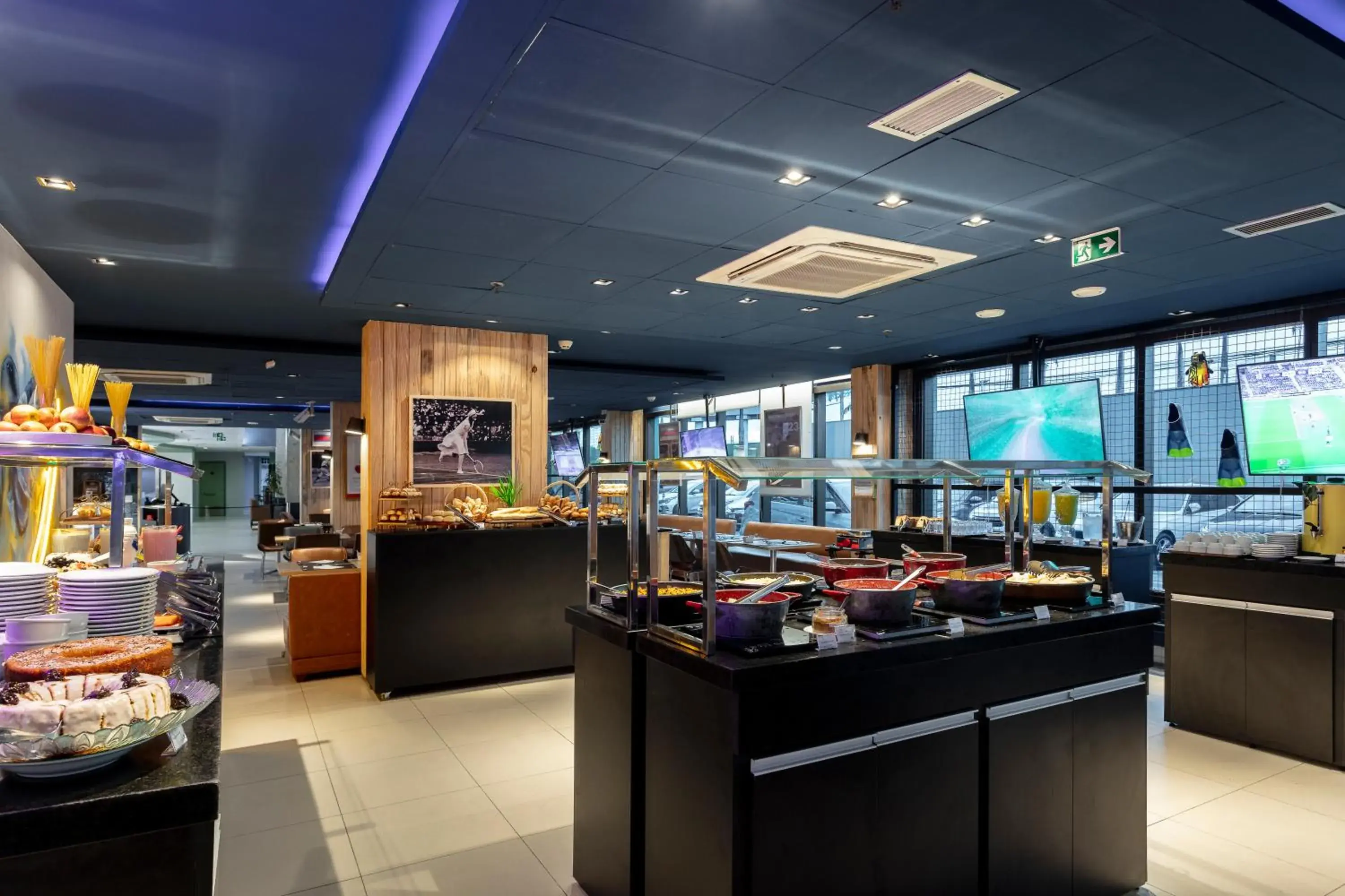 Breakfast in Best Western Salvador Hangar Aeroporto Breakfast in Best Western Salvador Hangar Aeroporto