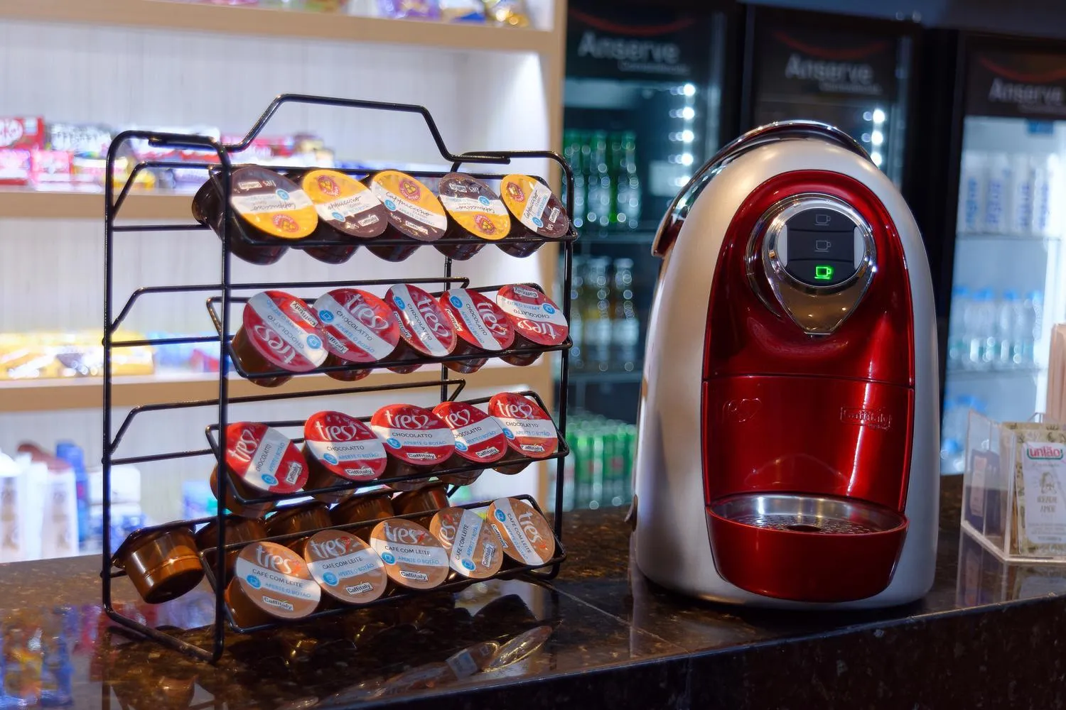 Supermarket/grocery shop in Golden Tower Express Anhembi by Fênix Hotéis