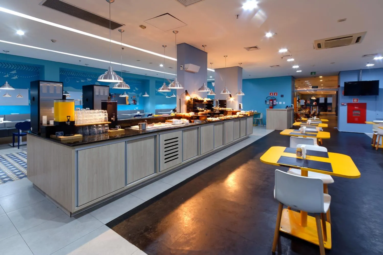 Buffet breakfast in Golden Tower Express Anhembi by Fênix Hotéis