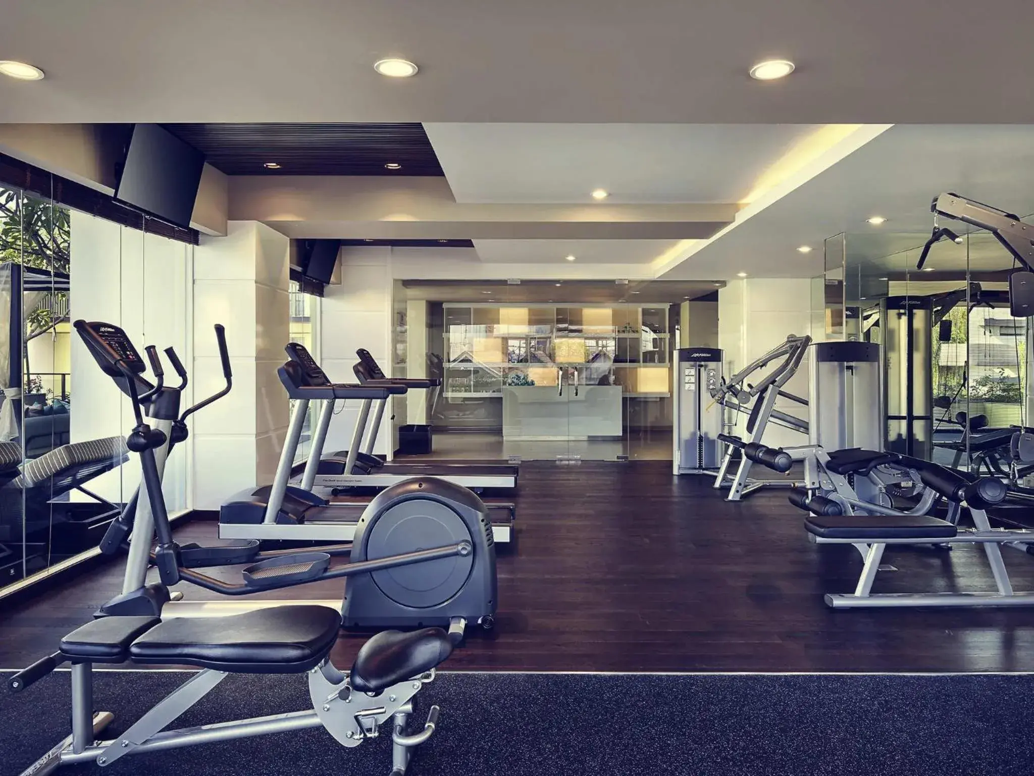 Fitness centre/facilities in Mercure Bali Legian Fitness centre/facilities in Mercure Bali Legian