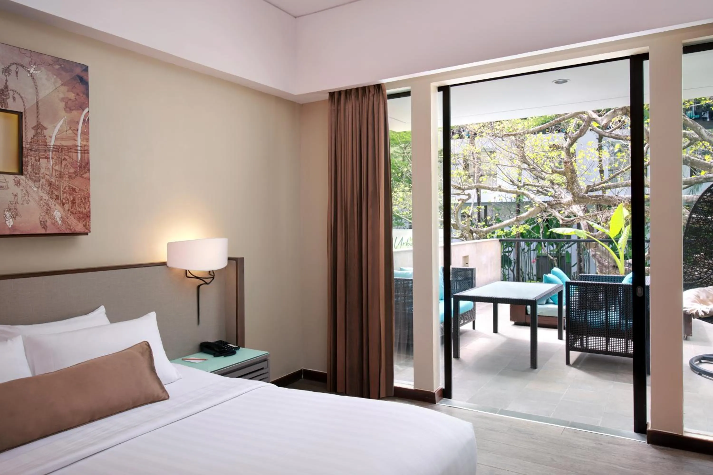 Bed in Mercure Bali Legian