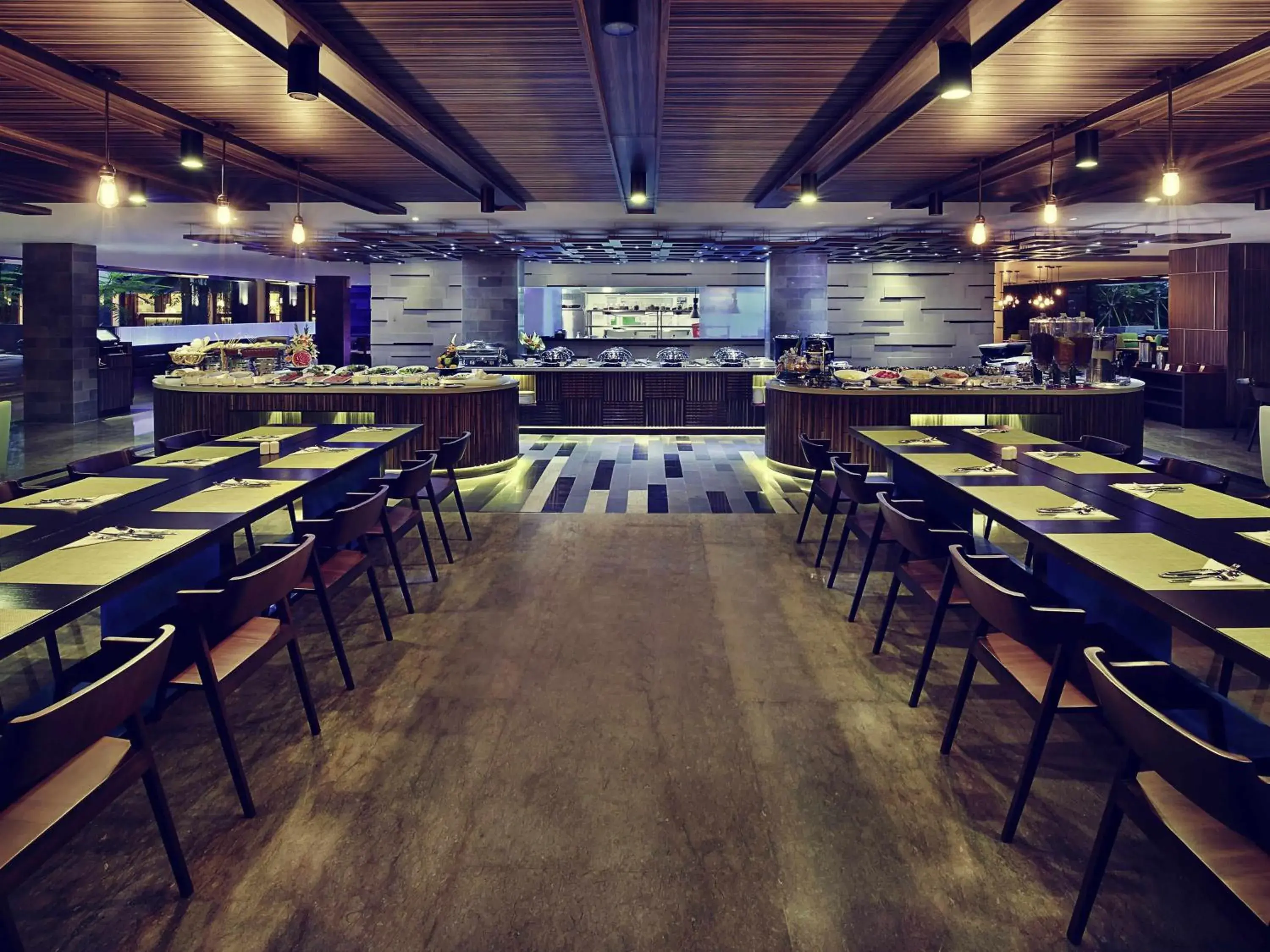 Breakfast in Mercure Bali Legian Breakfast in Mercure Bali Legian