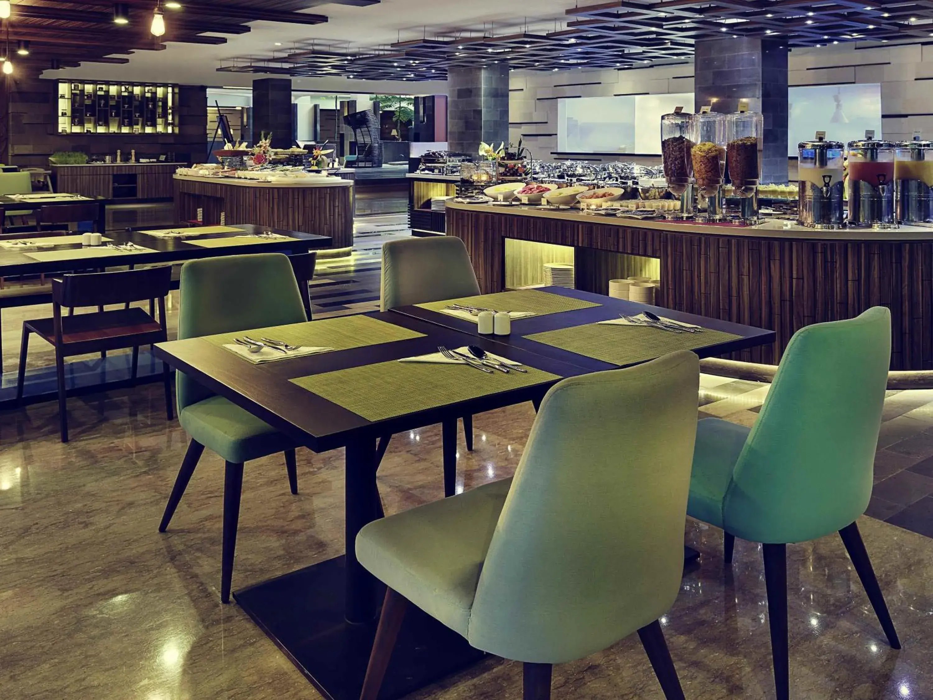 Restaurant/places to eat in Mercure Bali Legian Restaurant/places to eat in Mercure Bali Legian