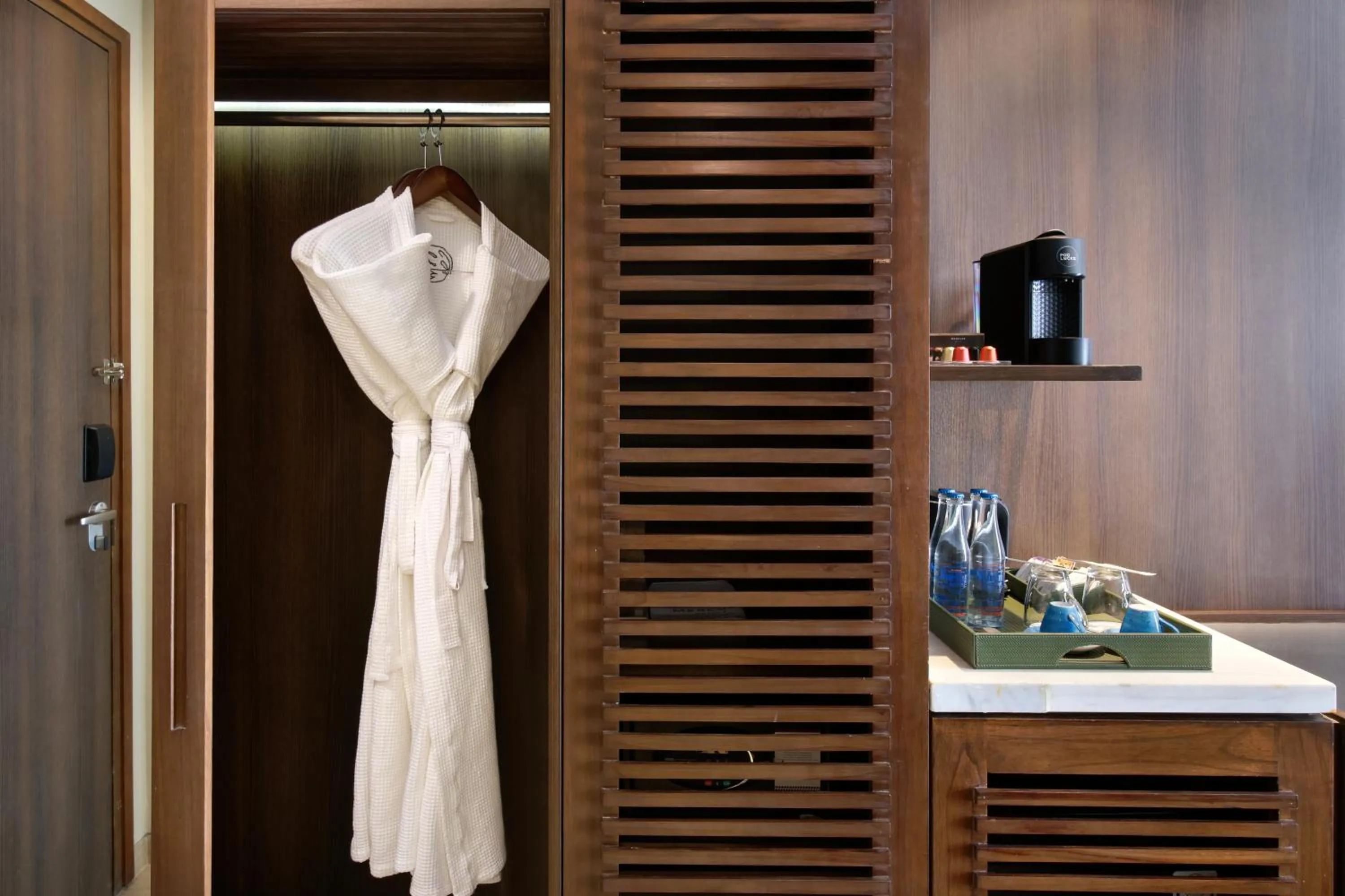 wardrobe in Mercure Bali Legian