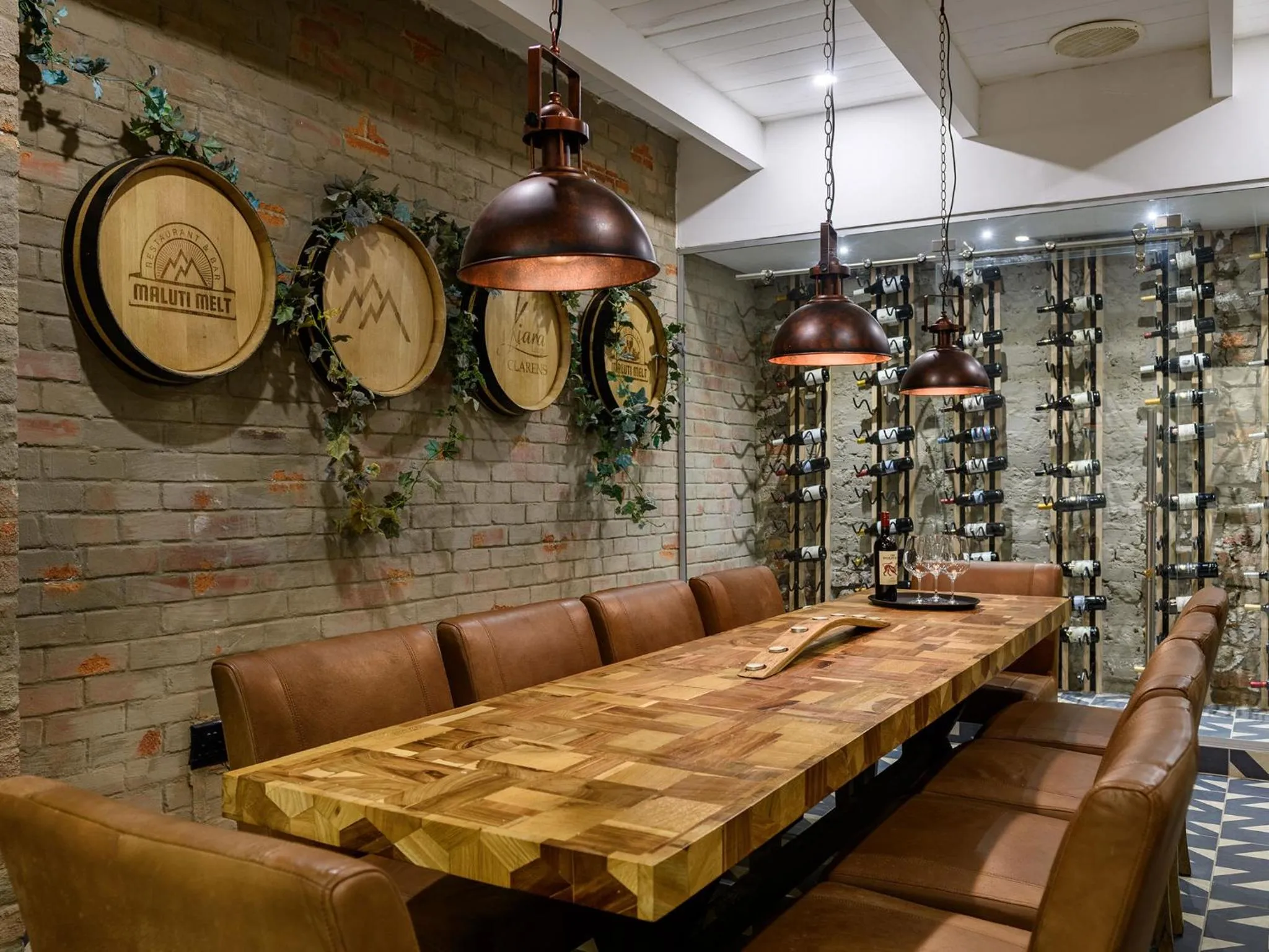 Lounge or bar in Kiara Lodge