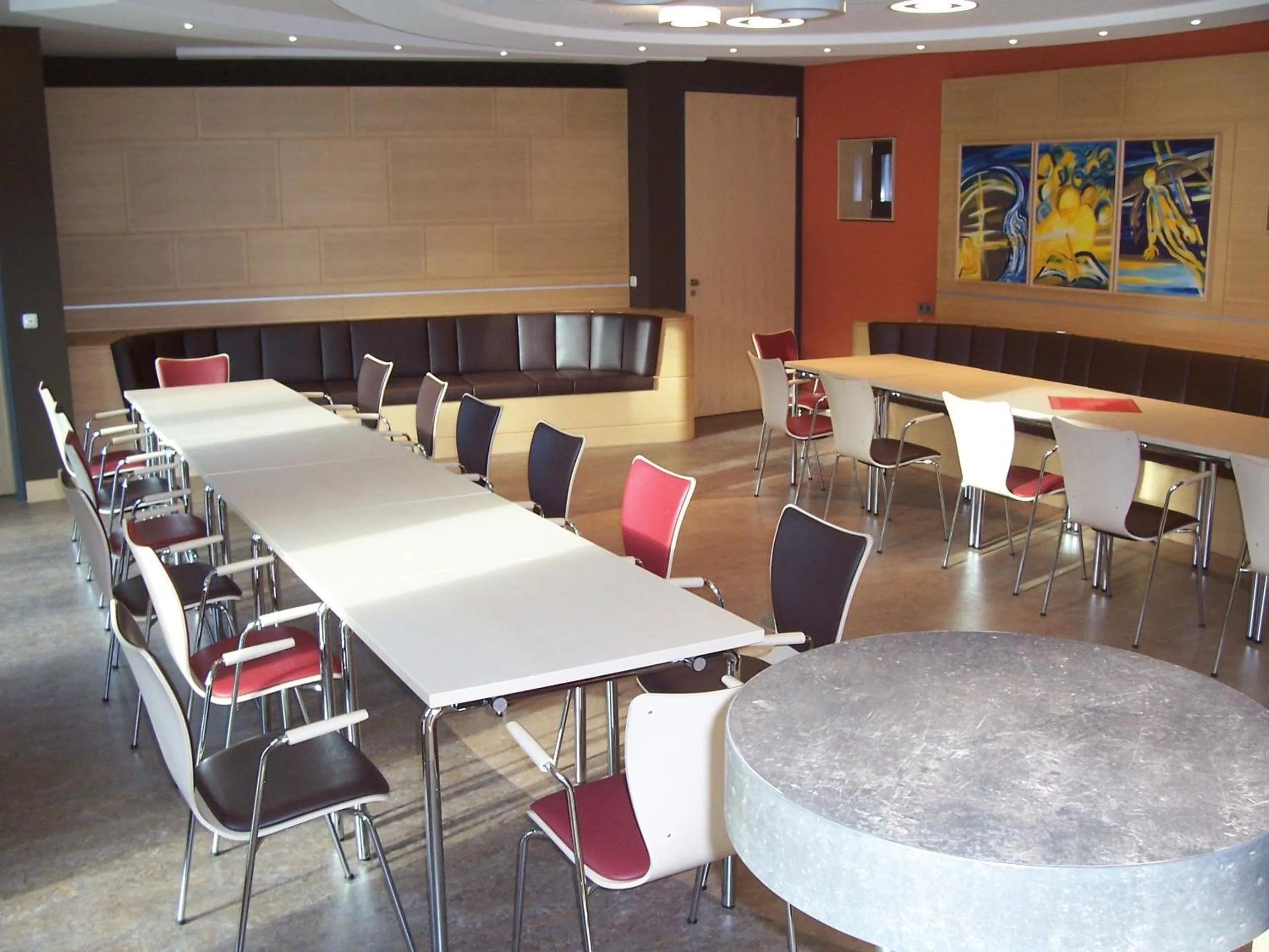 Business facilities in Gästehäuser St. Marienthal