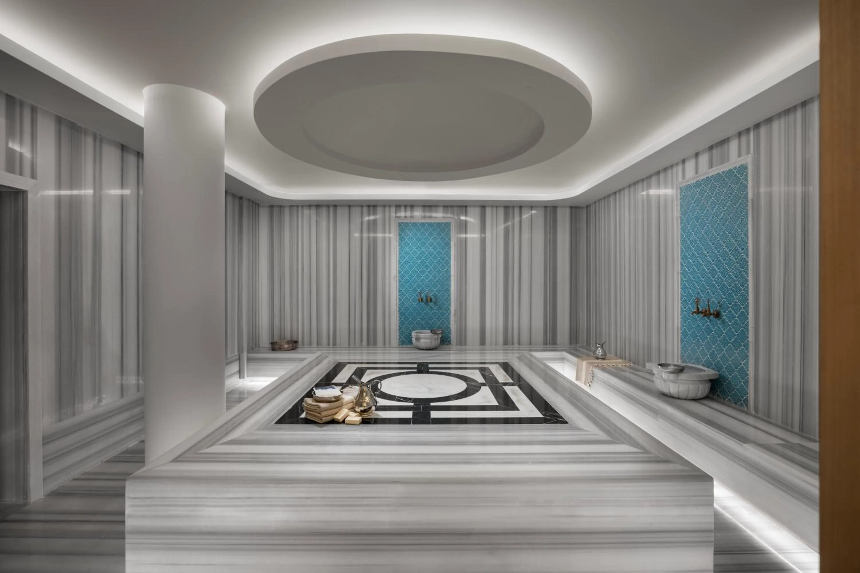 Public Bath in Liberty Signa