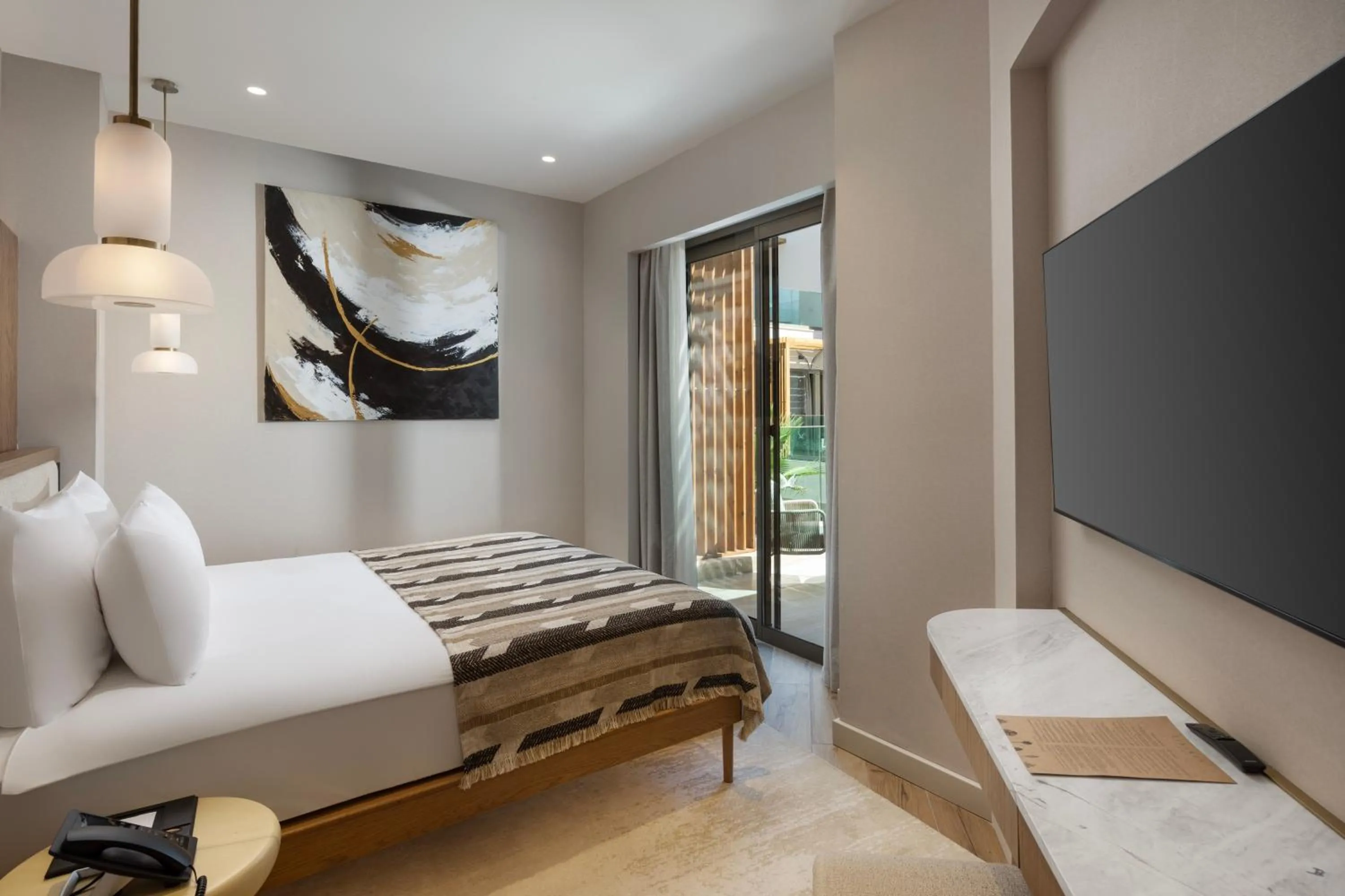 Bedroom, Bed in Liberty Signa