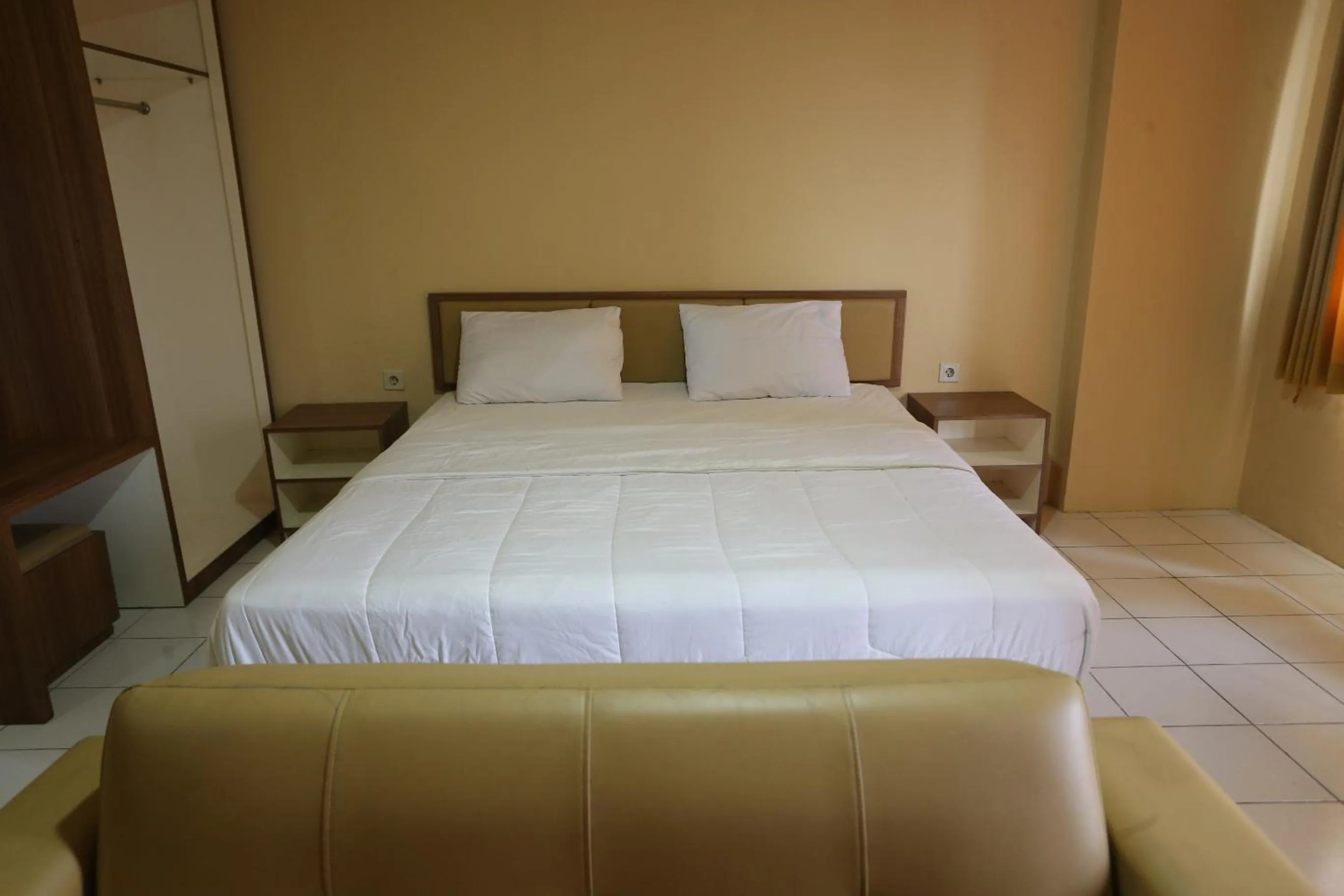 Apartemen Mutiara Bekasi by Alfa Rooms