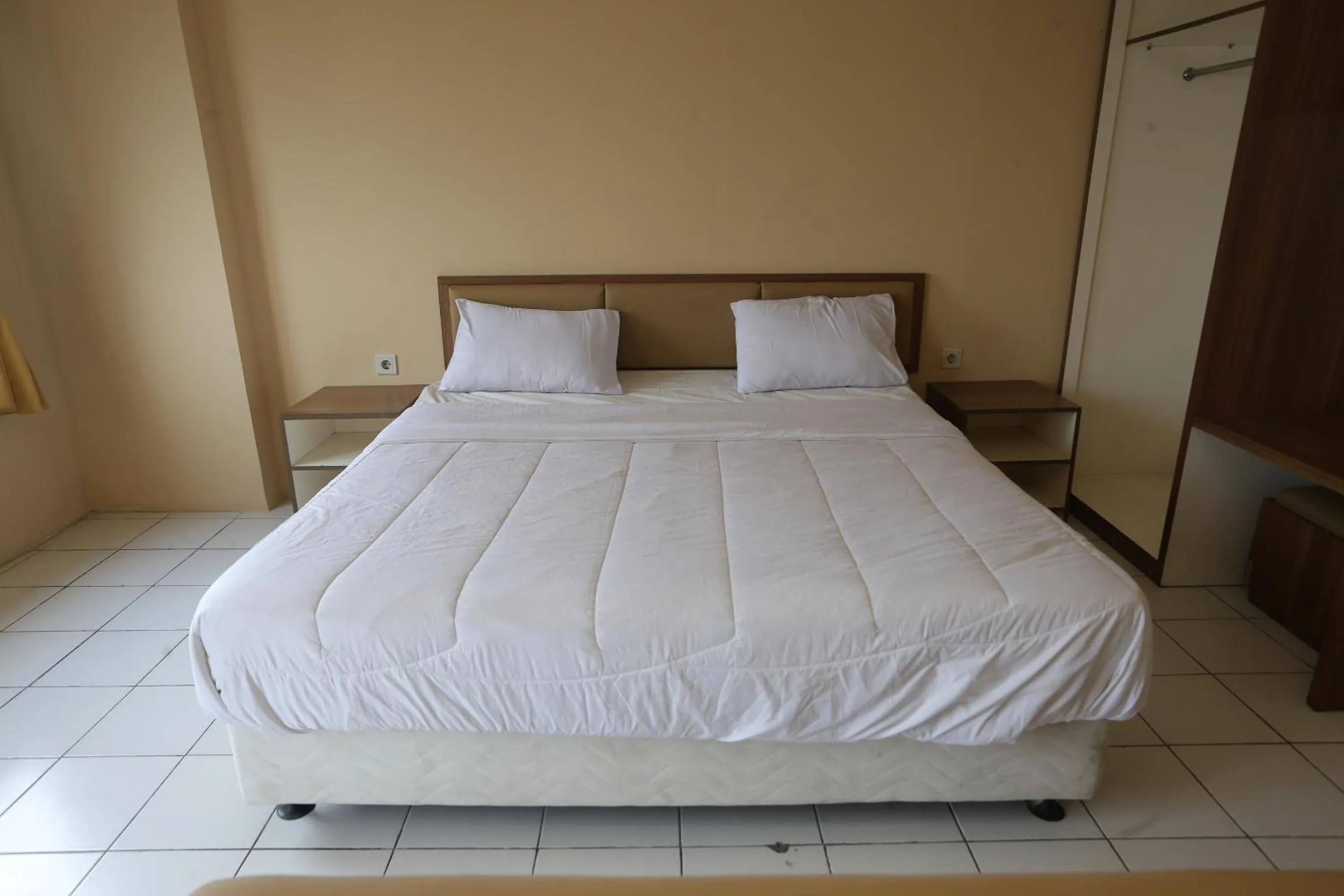 Apartemen Mutiara Bekasi by Alfa Rooms