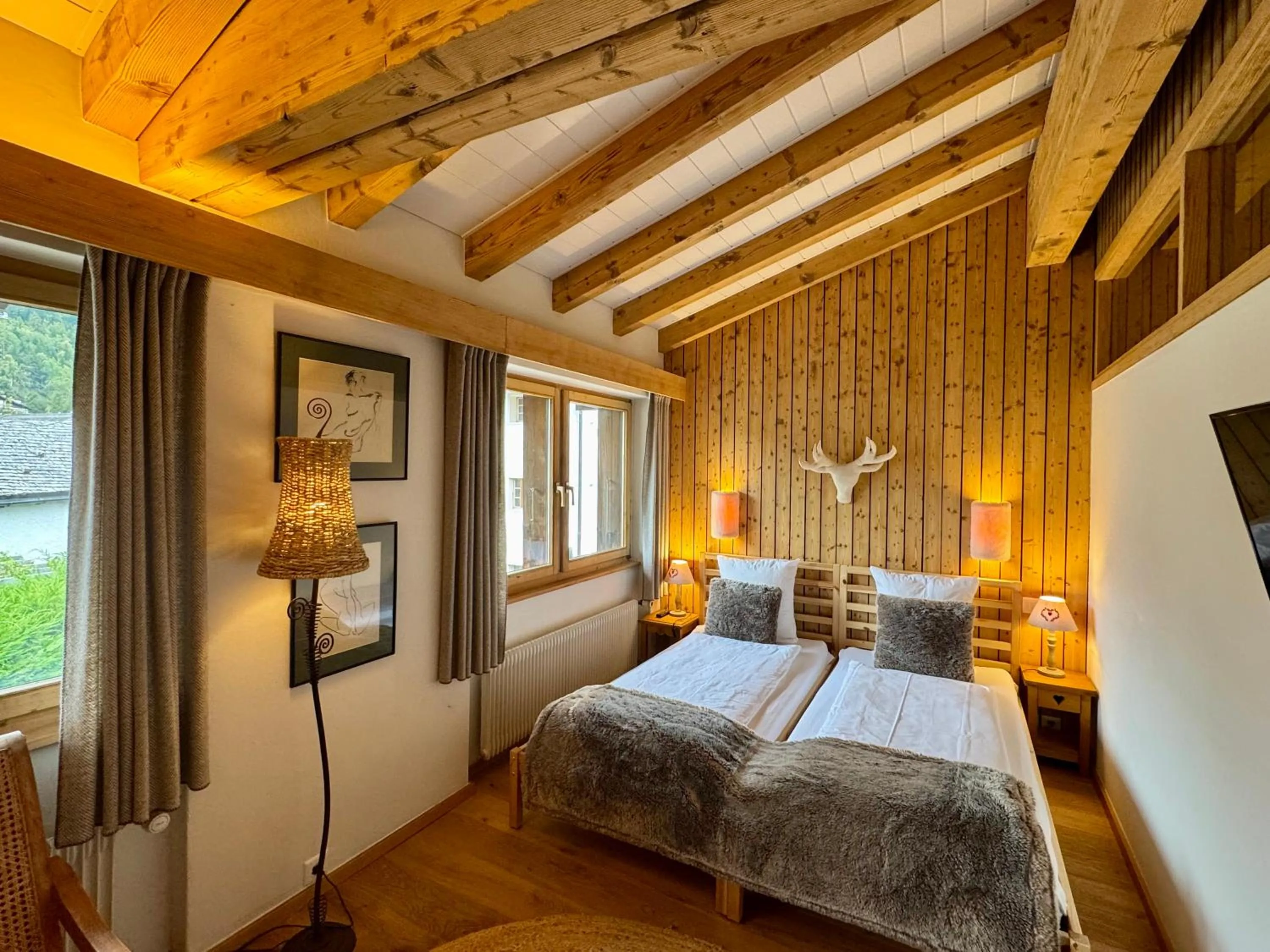 Family Room with Mountain View in Victoria Retreat & Spa
