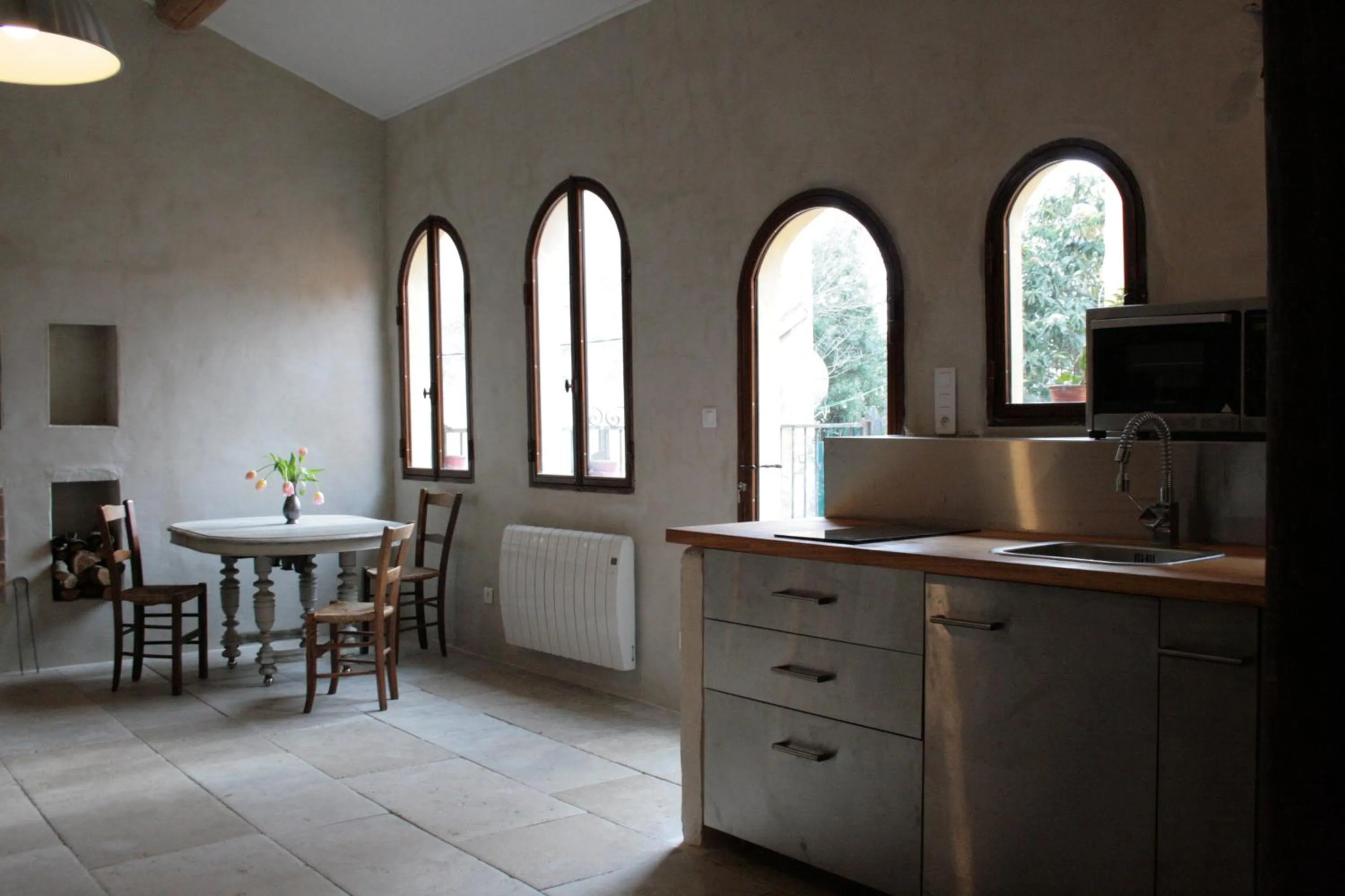 Kitchen or kitchenette in Les Gites de Catherine
