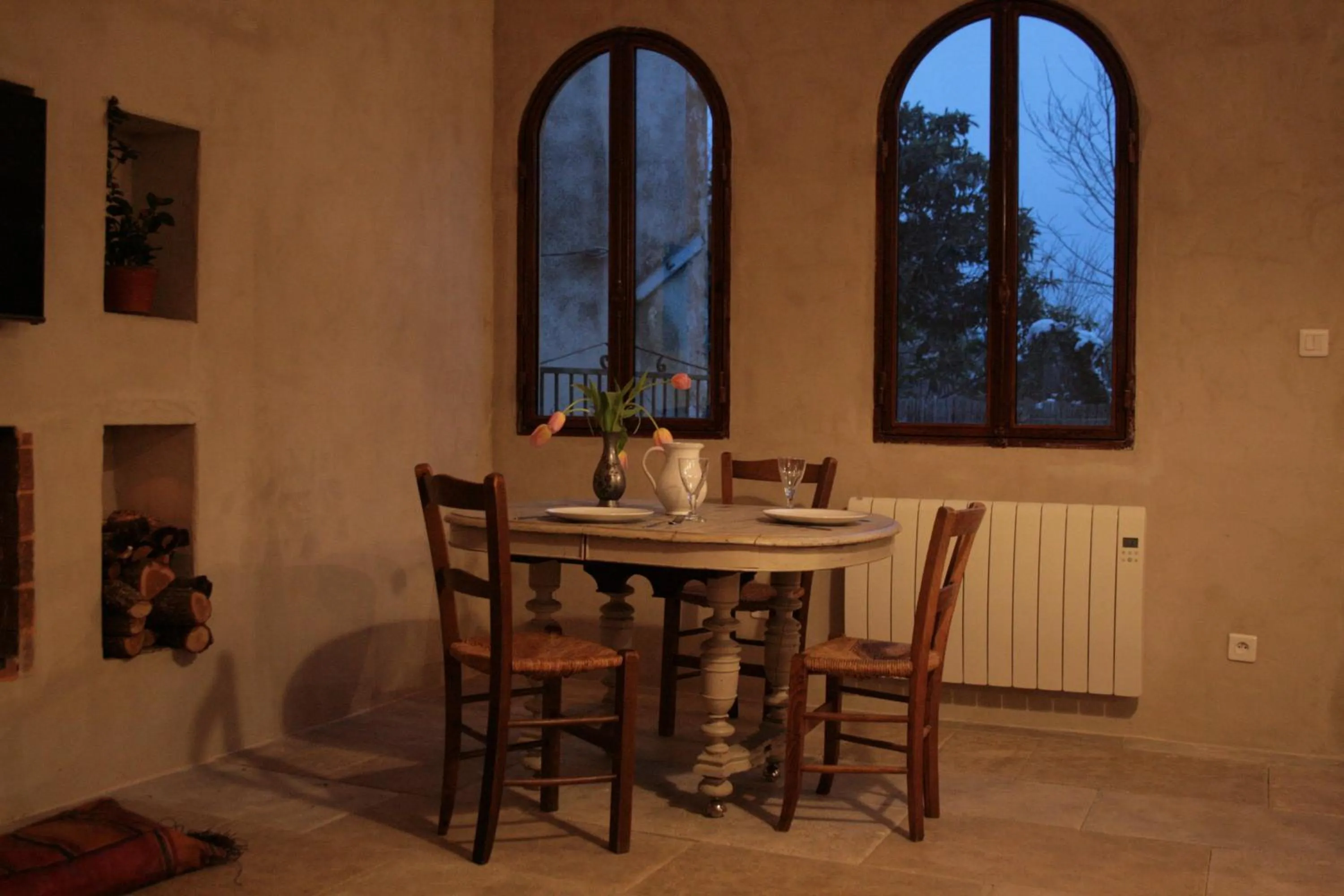 Dining area in Les Gites de Catherine