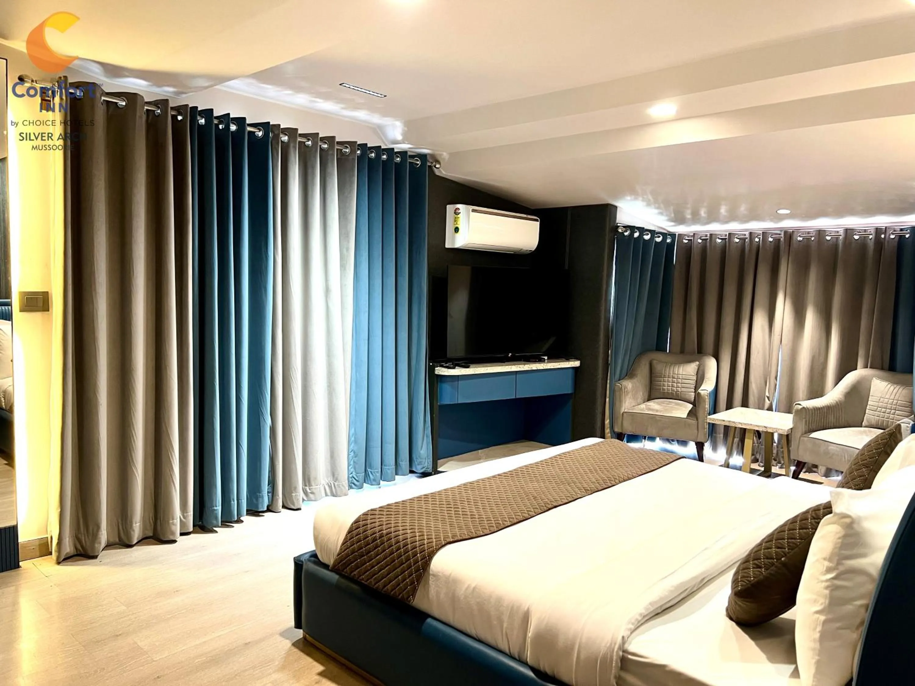 Bed in Comfort Inn Silver Arch Hotel, Mussoorie