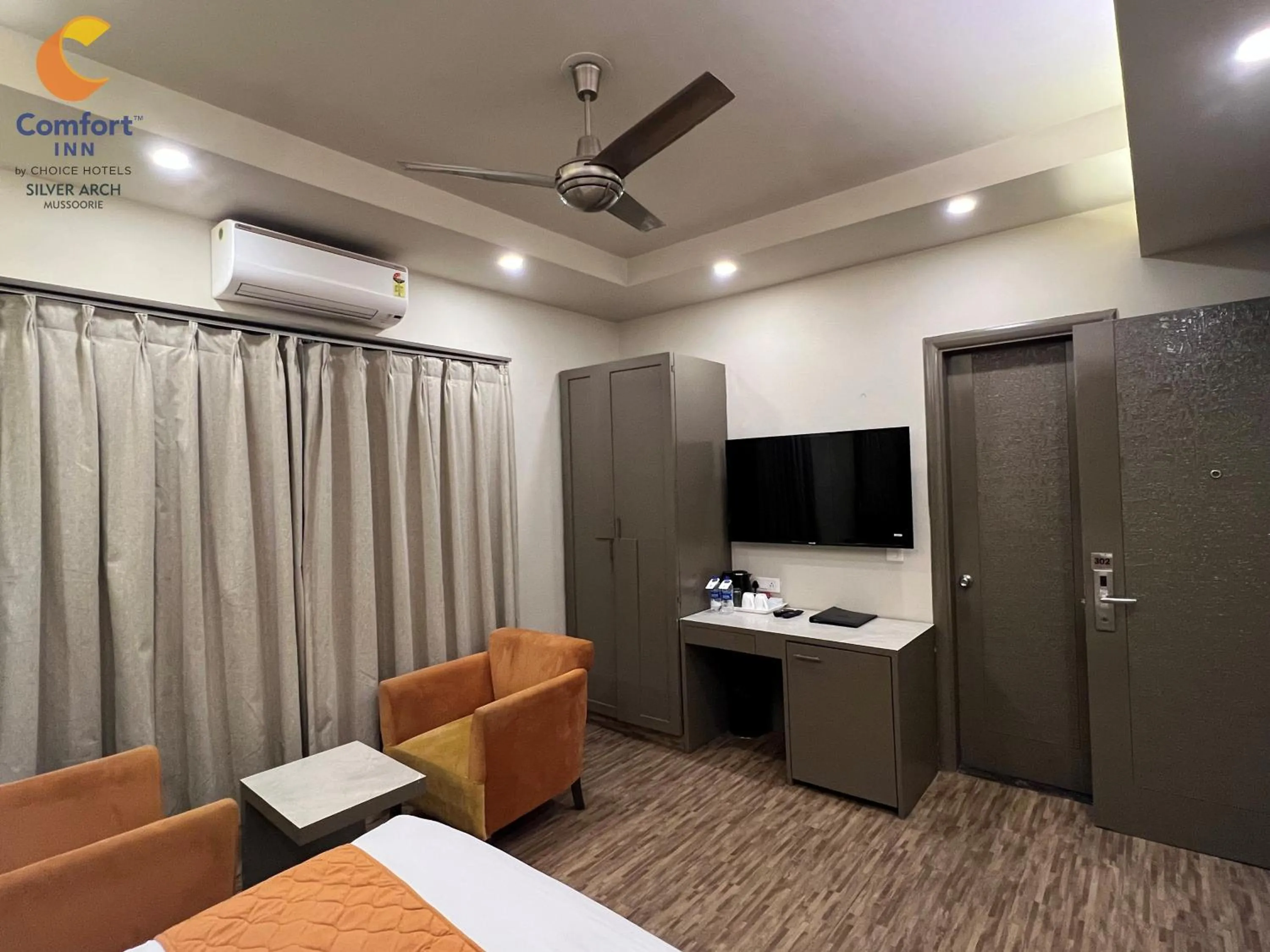 Bedroom in Comfort Inn Silver Arch Hotel, Mussoorie