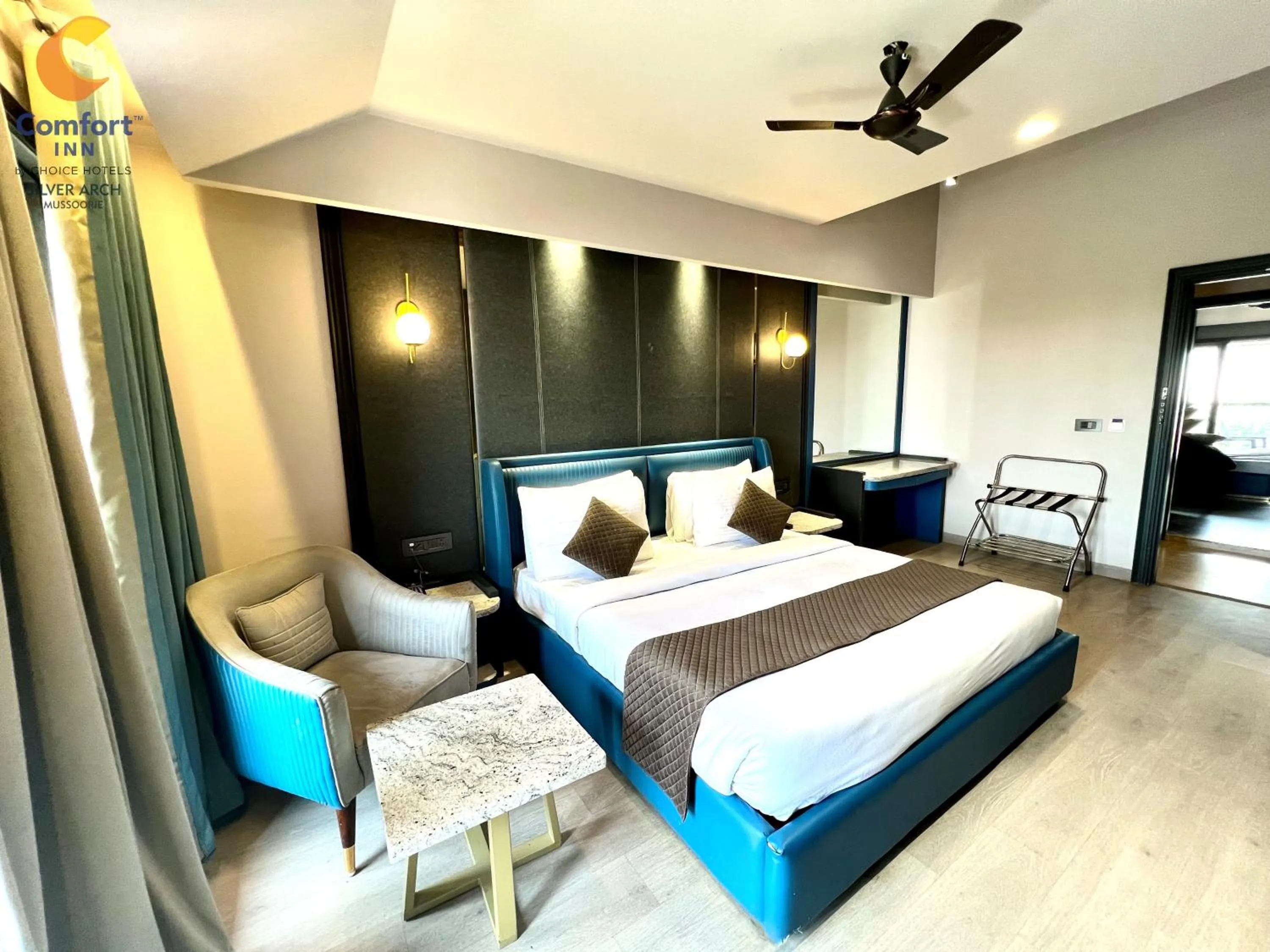 Bed in Comfort Inn Silver Arch Hotel, Mussoorie