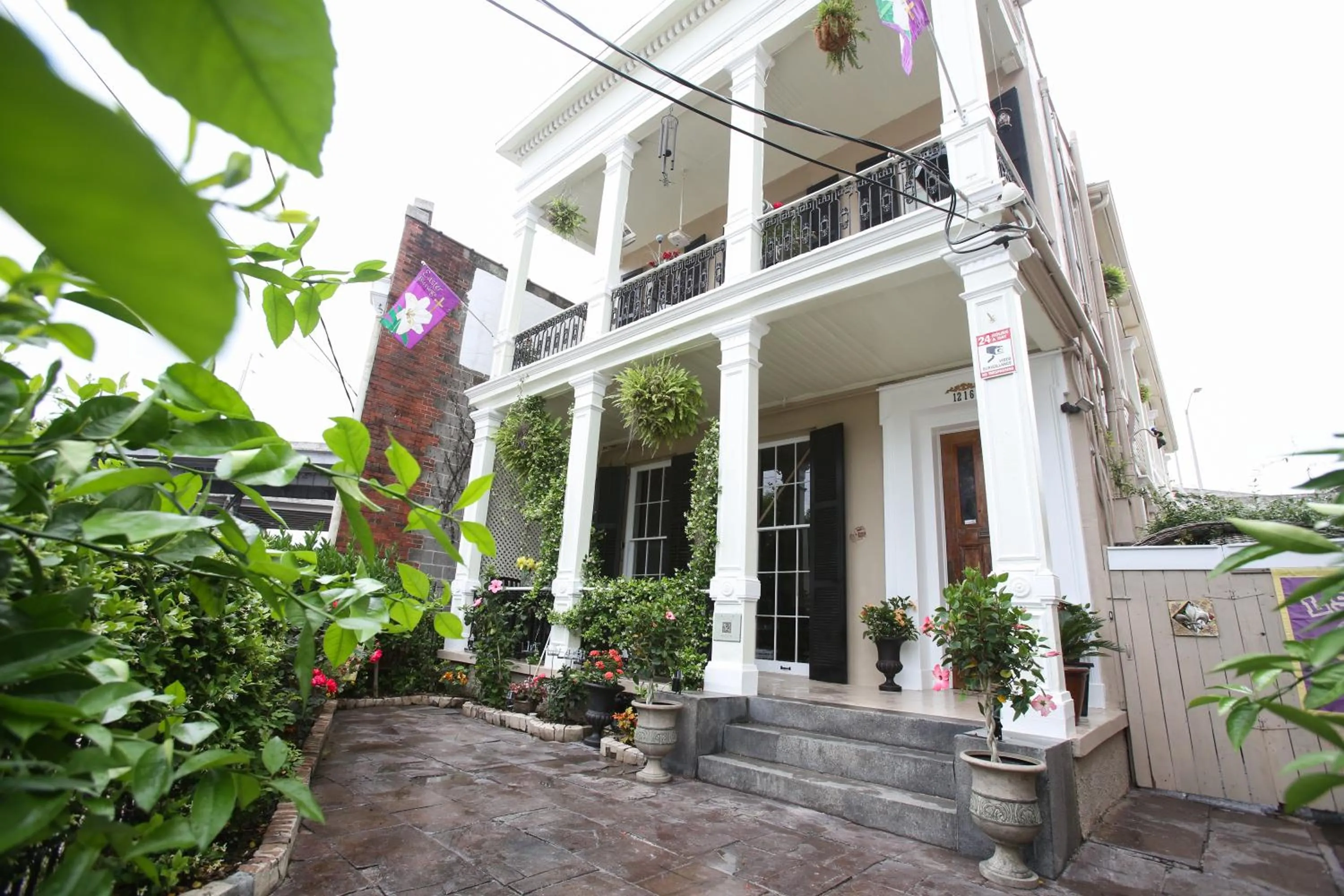 Facade/entrance in Fleur De Lis Mansion