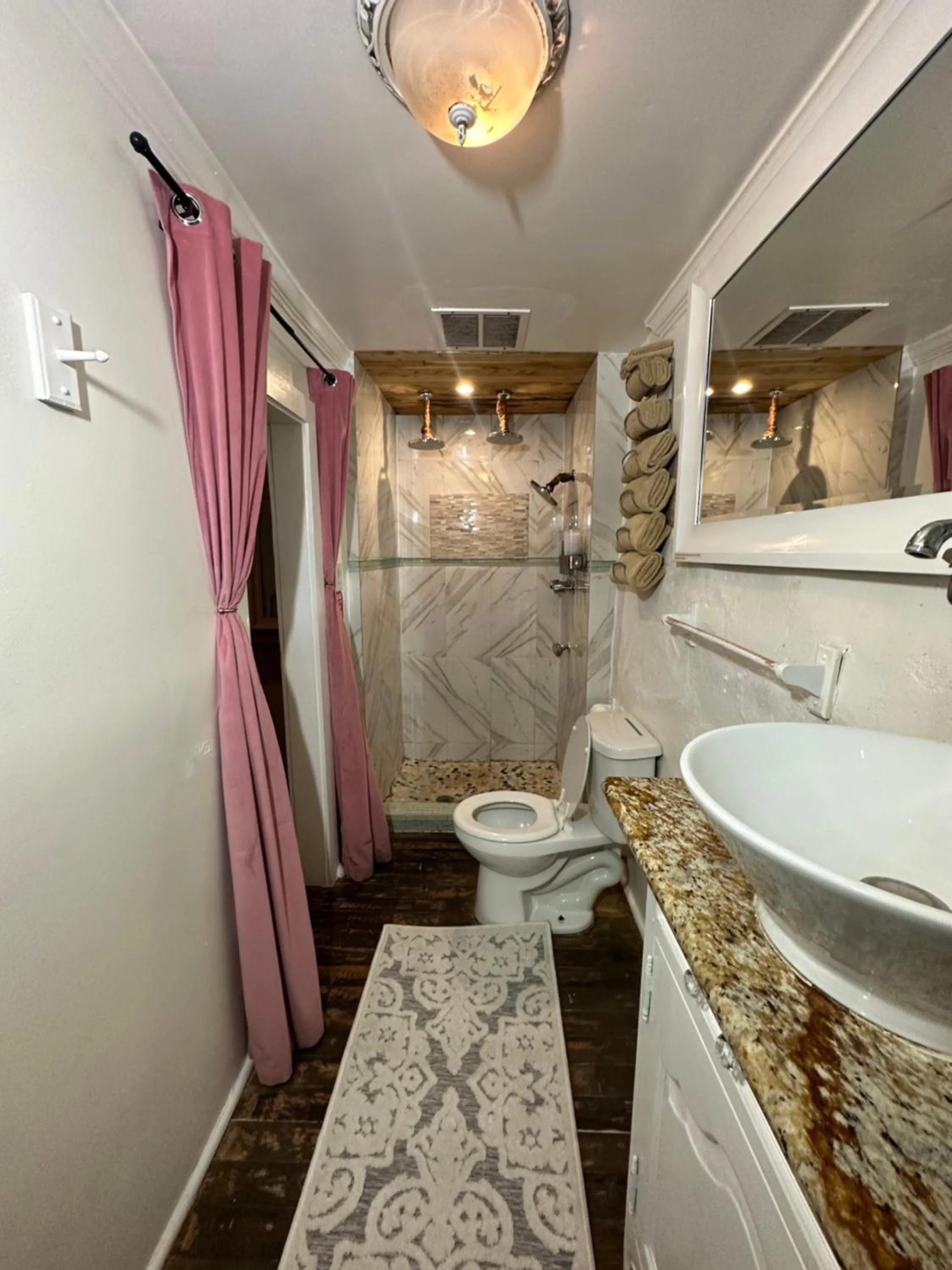 Fleur De Lis Mansion