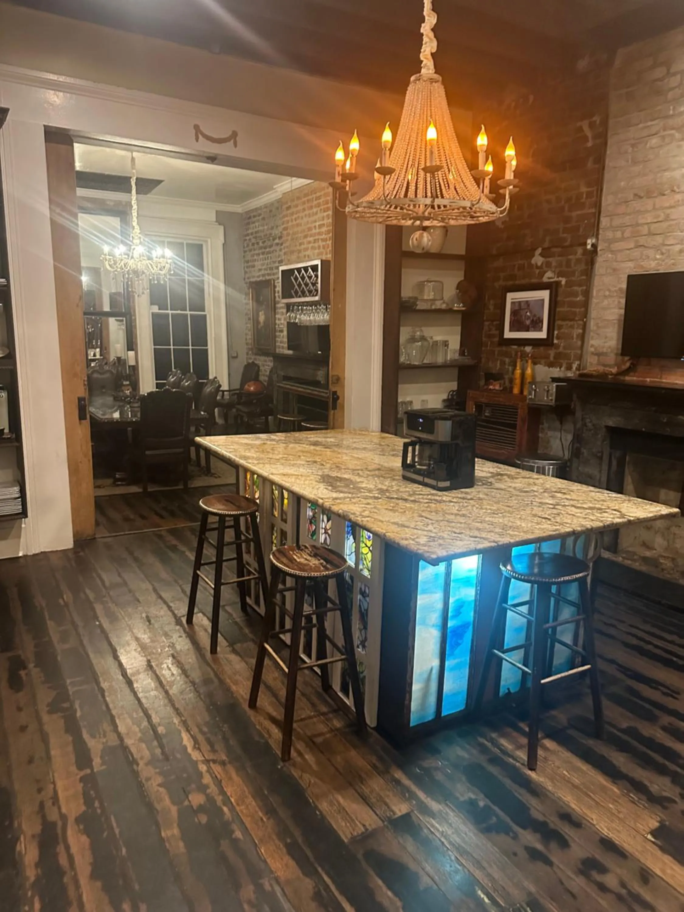 Fleur De Lis Mansion