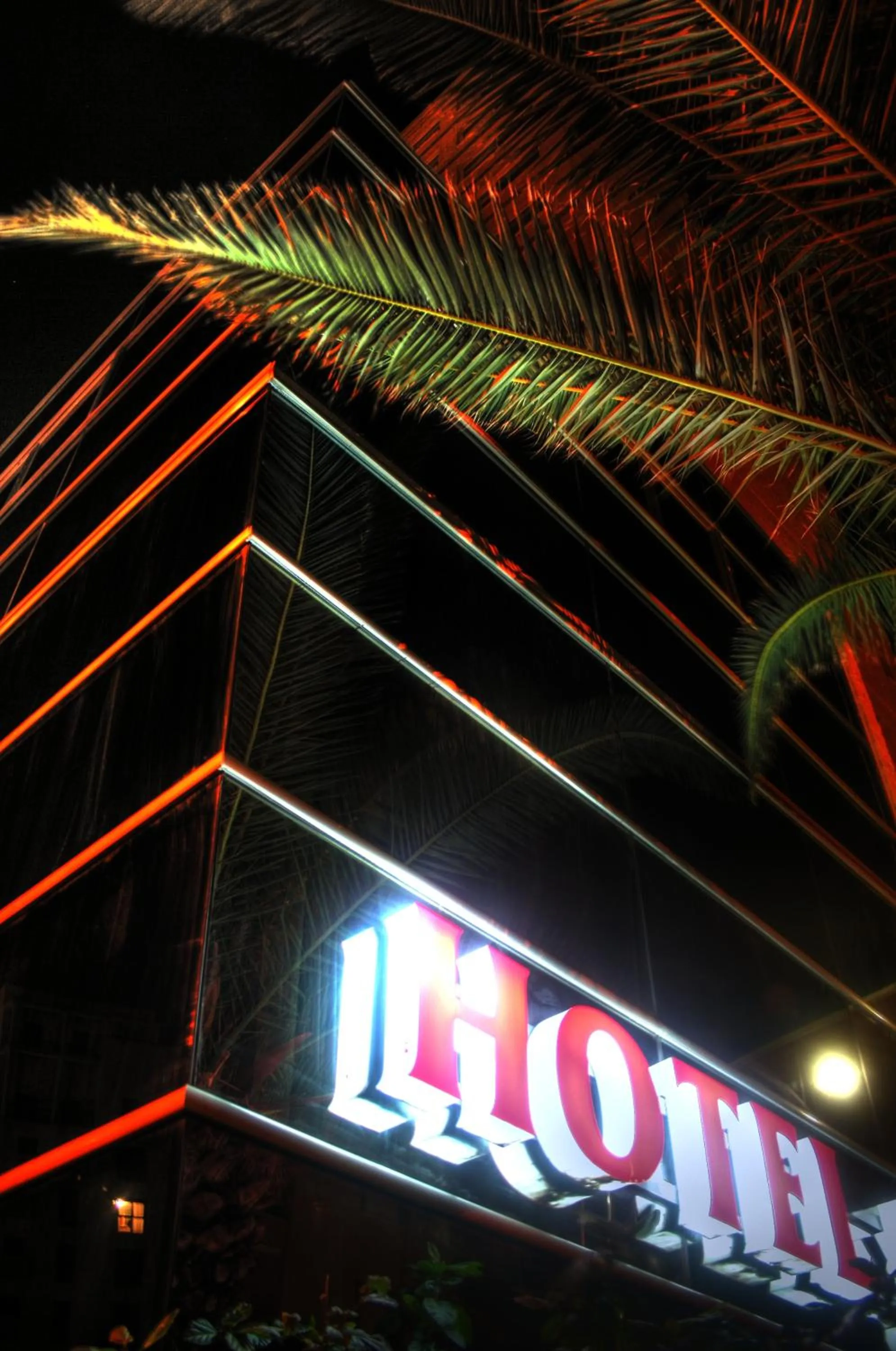 Logo/Certificate/Sign in Hotel Biarritz