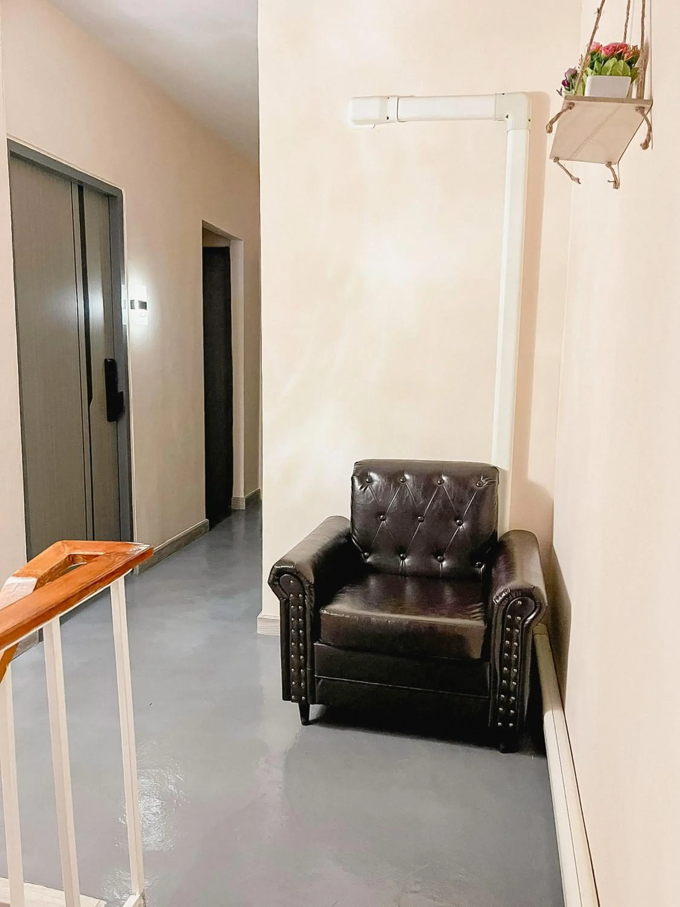 Seating area in Moochi Relax L'Assommior Seating area in Moochi Relax L'Assommior