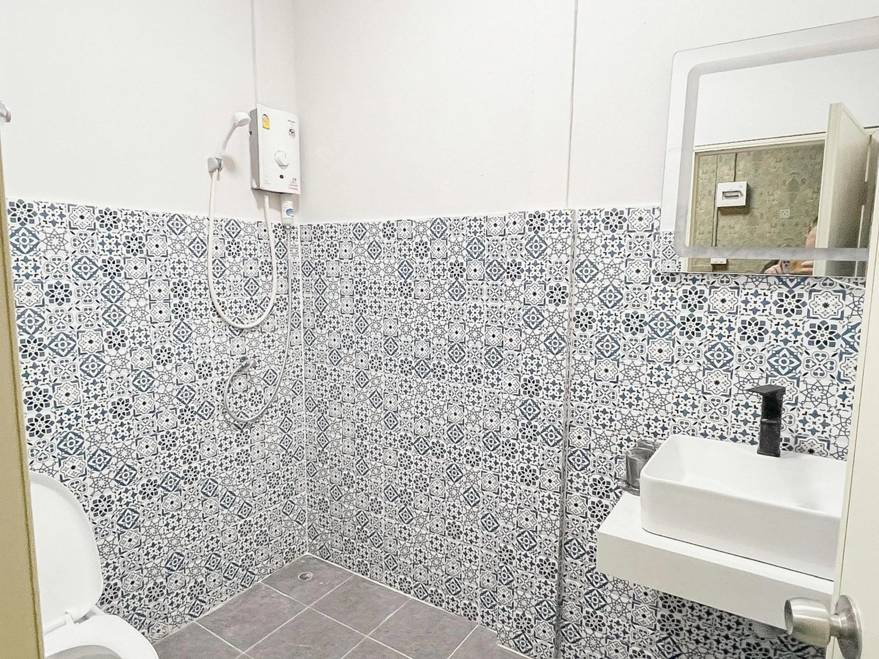 Shower in Moochi Relax L'Assommior