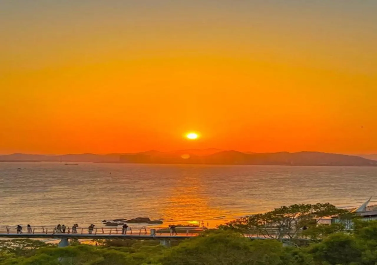 Xiamen Airport SM City Plaza Yunrui Hotel