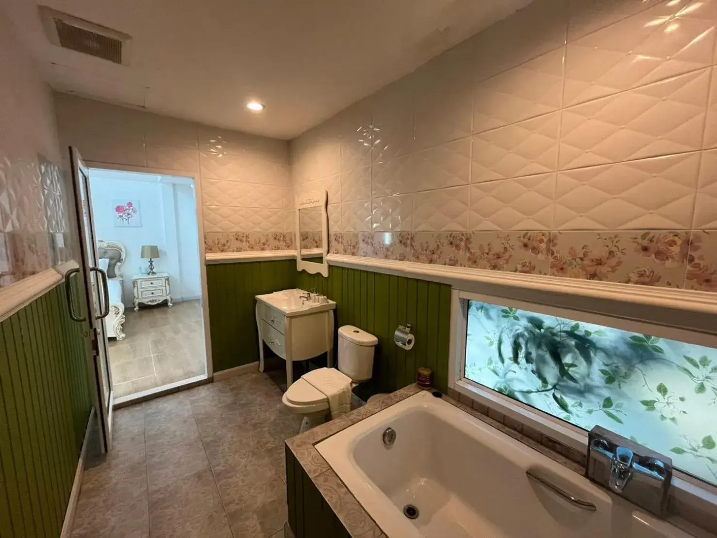 Junior Suite in Kenikar Raintree Resort Chumphon Junior Suite in Kenikar Raintree Resort Chumphon