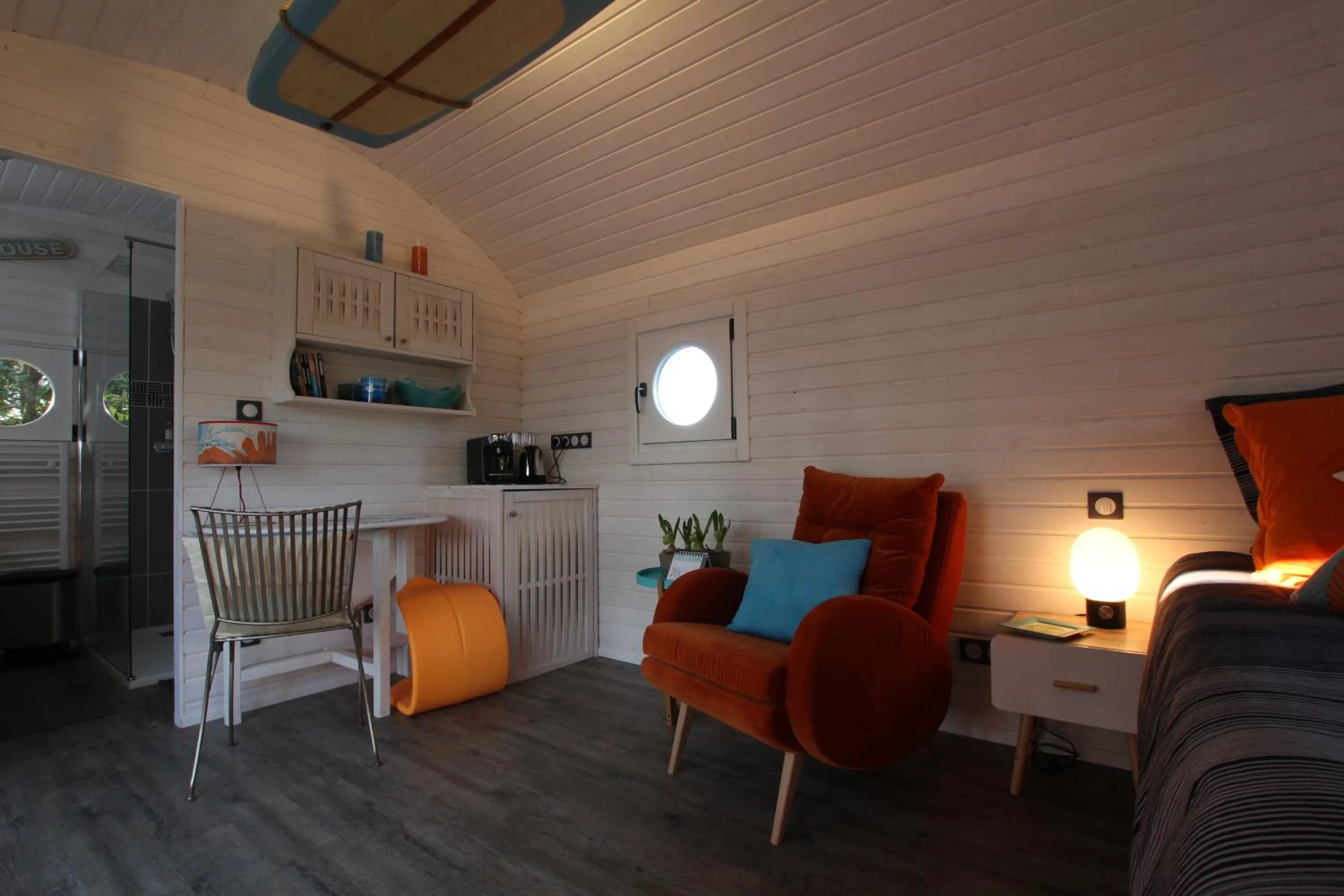 Bedroom in MAROSENIA TTIKI - Cabanes et Spa