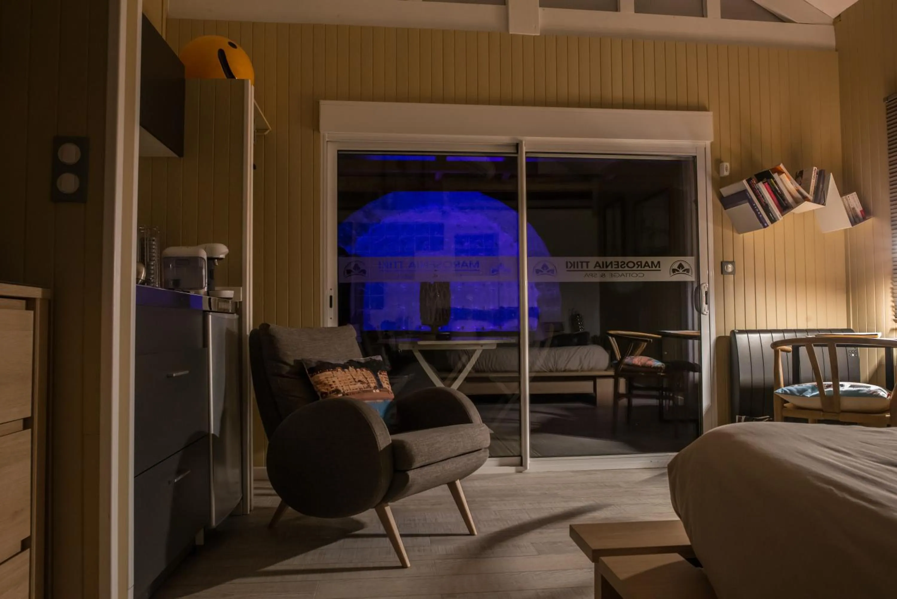 View (from property/room), Bed in MAROSENIA TTIKI - Cabanes et Spa