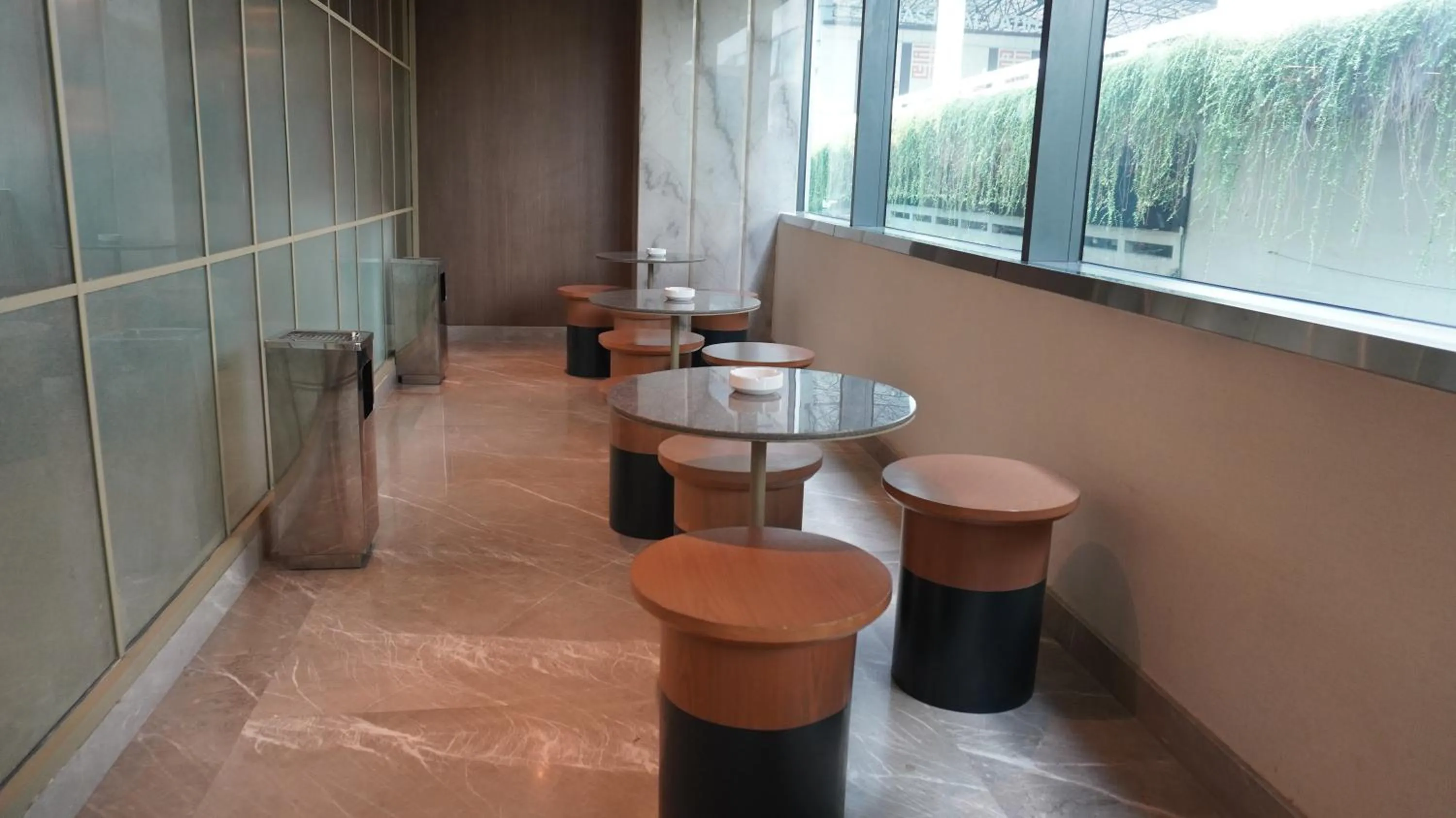 Grand Anara Airport Hotel