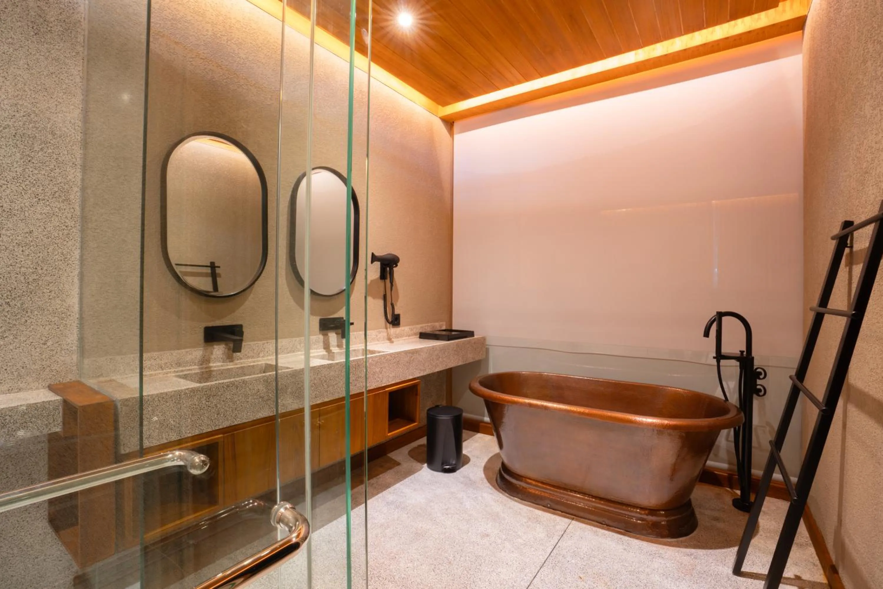 Shower in The Kemilau Ubud