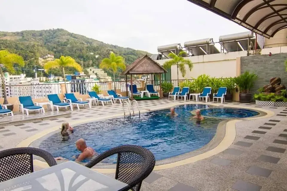 Patio in Patong Hemingways Hotel Patio in Patong Hemingways Hotel