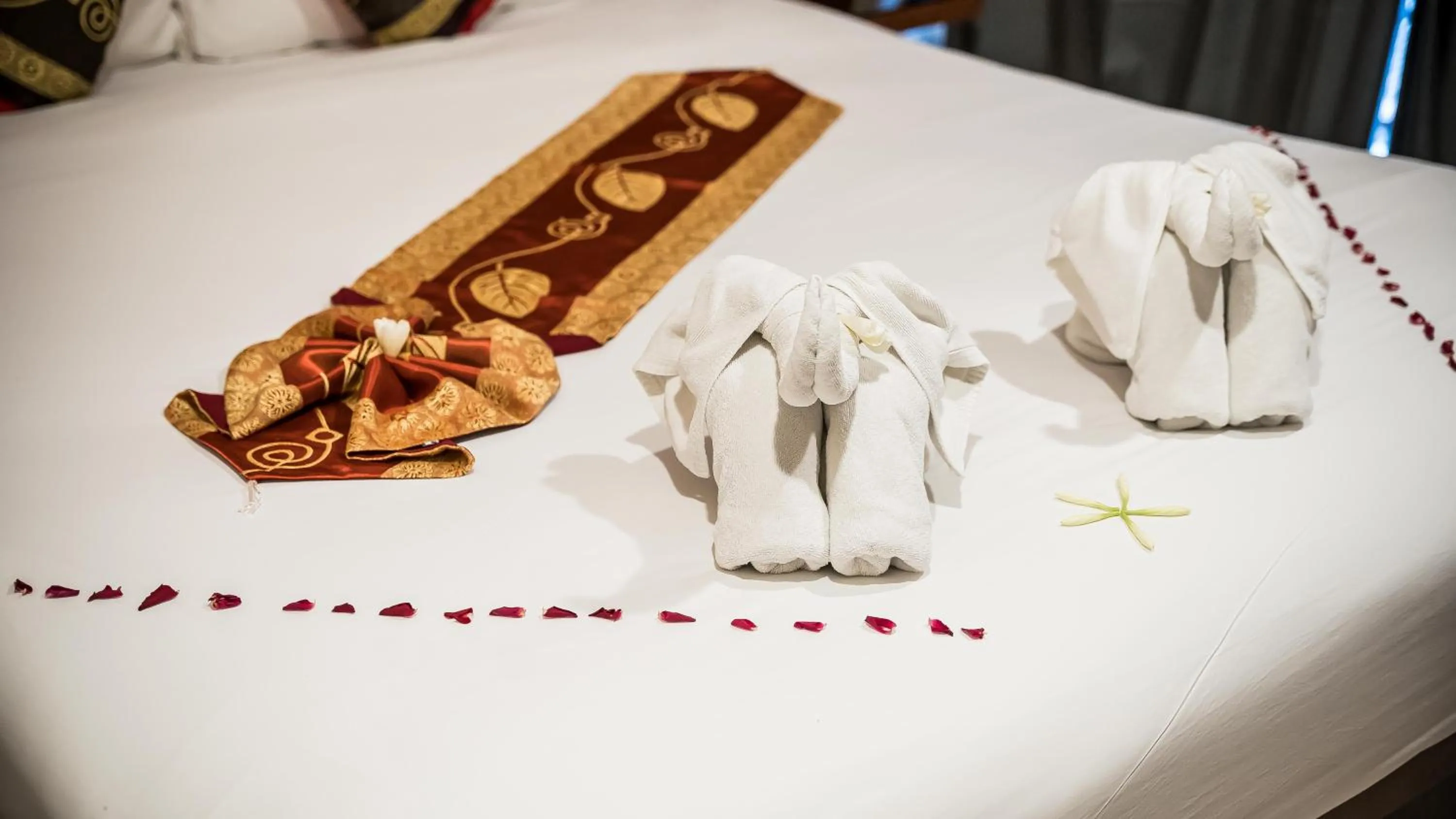 Patong Hemingways Hotel