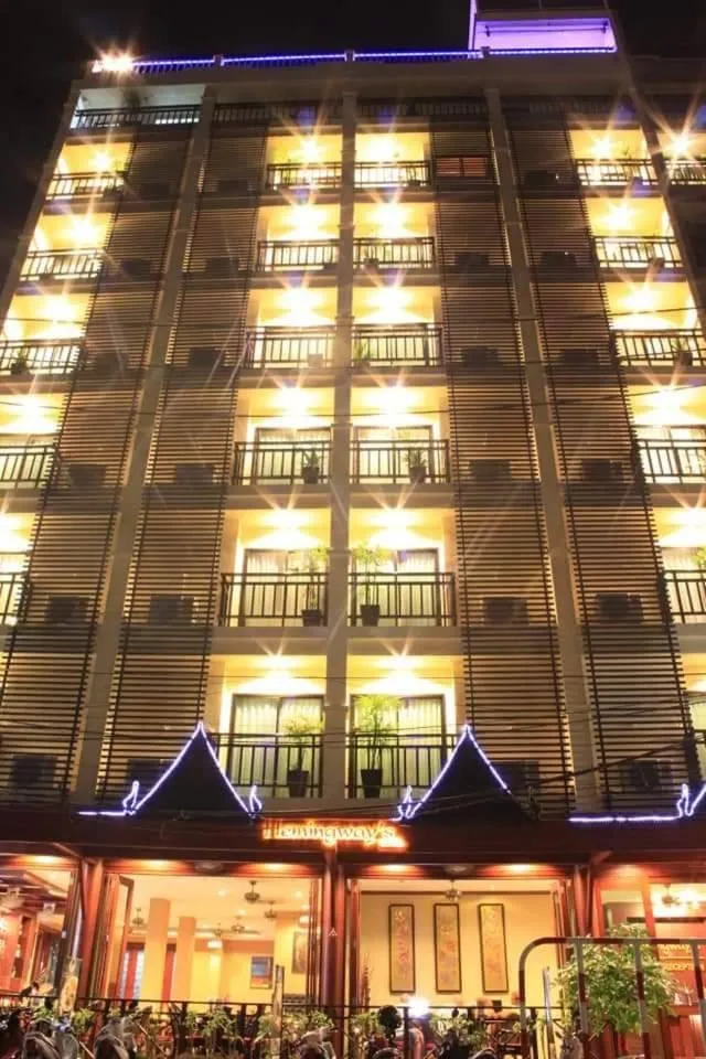 Patong Hemingways Hotel
