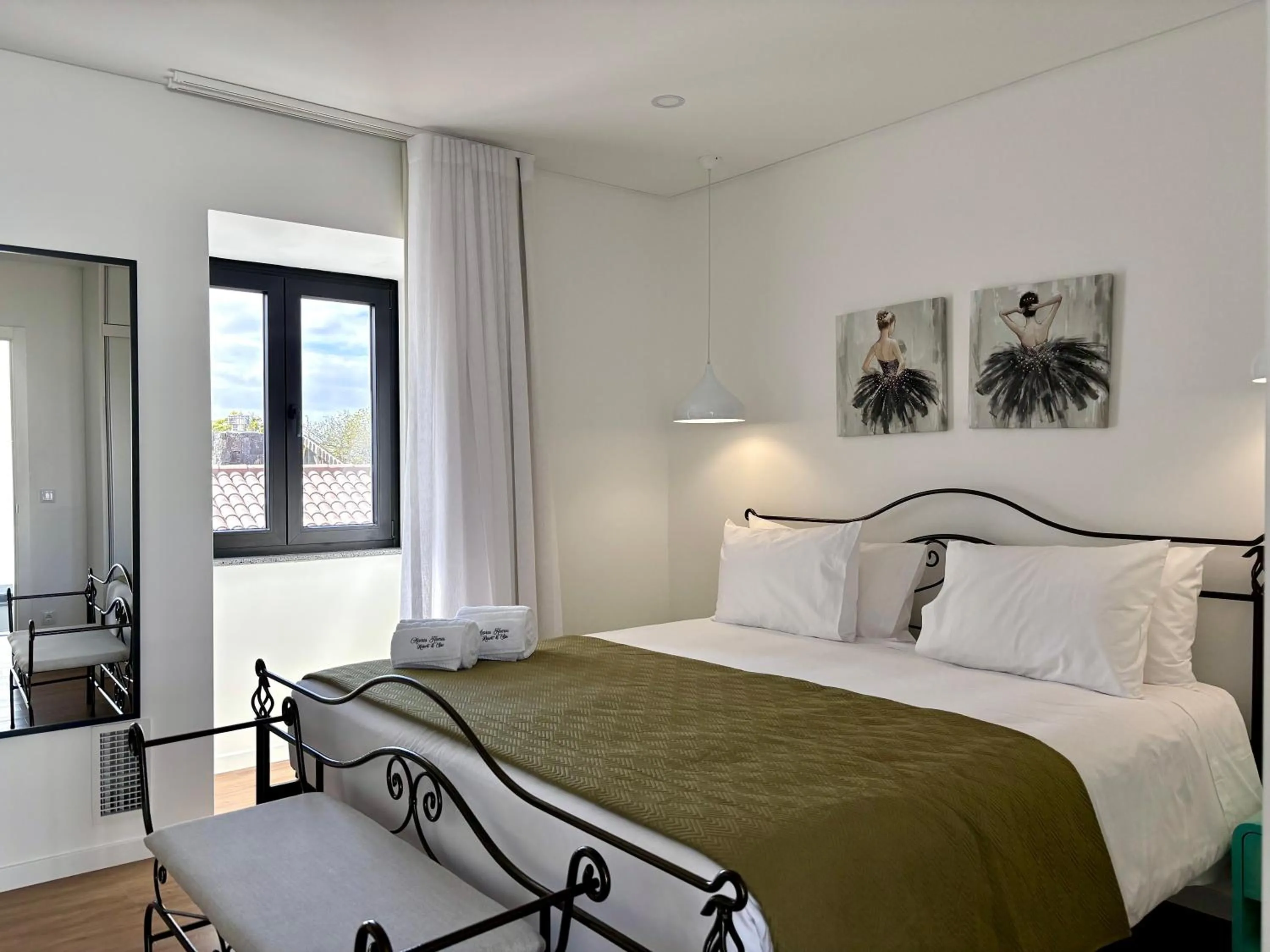 Bed in Azores Homes Resort & Spa