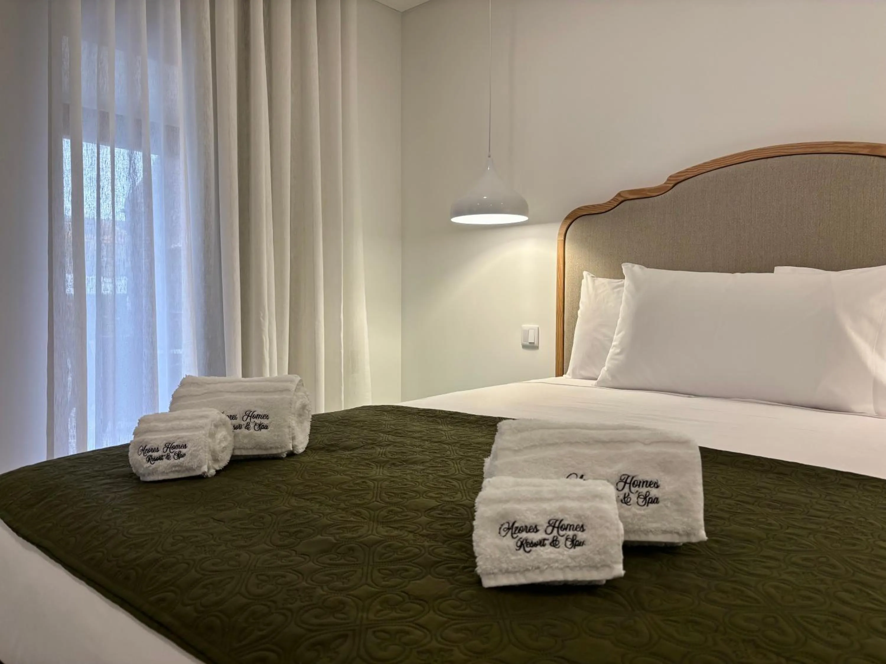 Bed in Azores Homes Resort & Spa