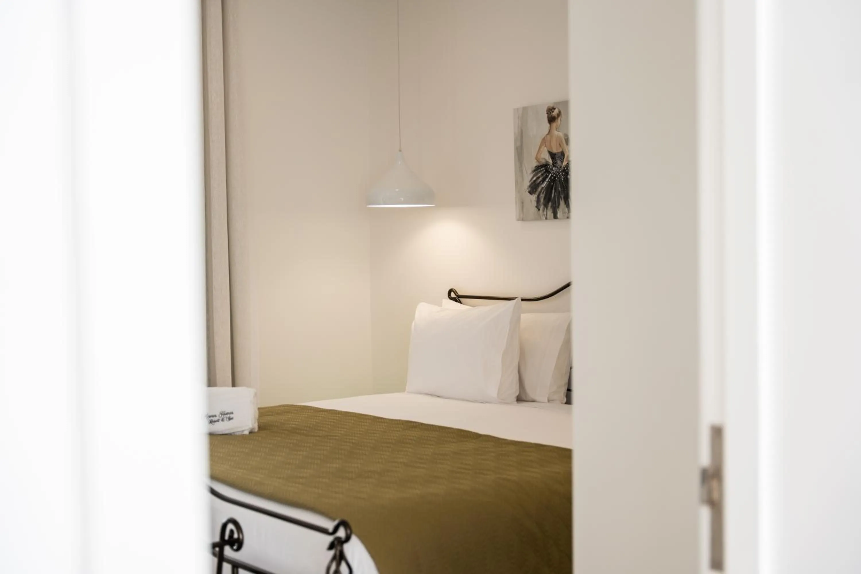 Bed in Azores Homes Resort & Spa