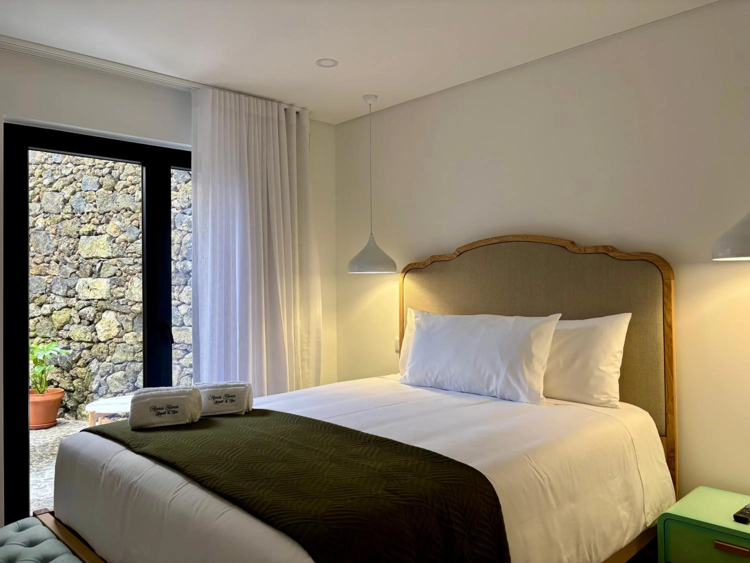 Bed in Azores Homes Resort & Spa