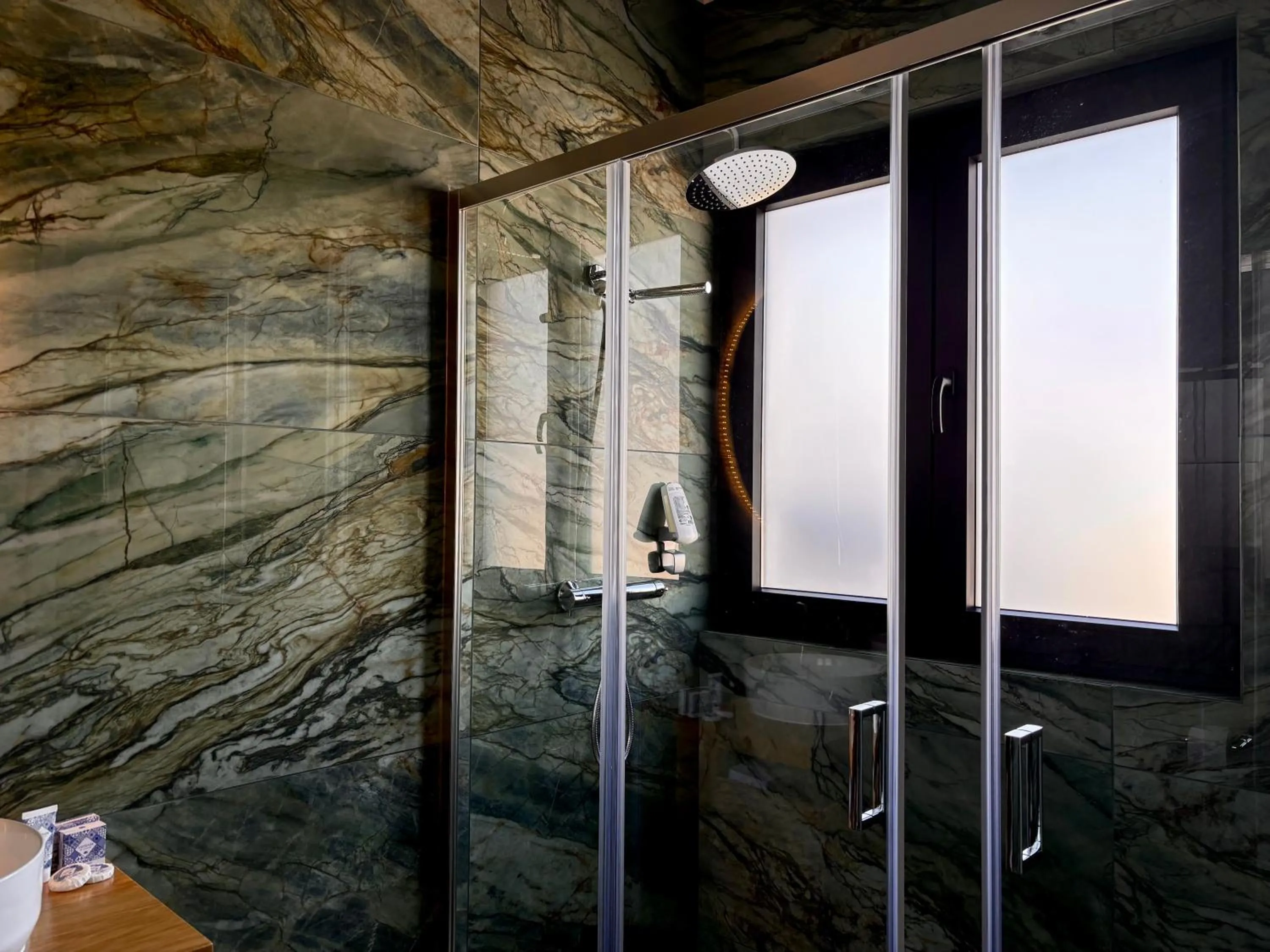 Bathroom in Azores Homes Resort & Spa