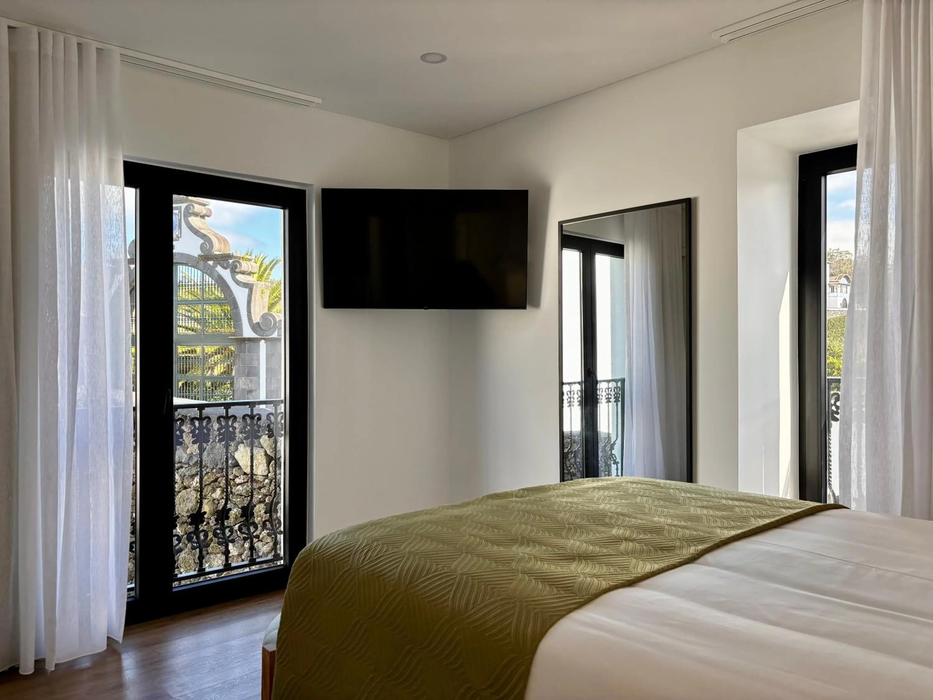 Bed in Azores Homes Resort & Spa
