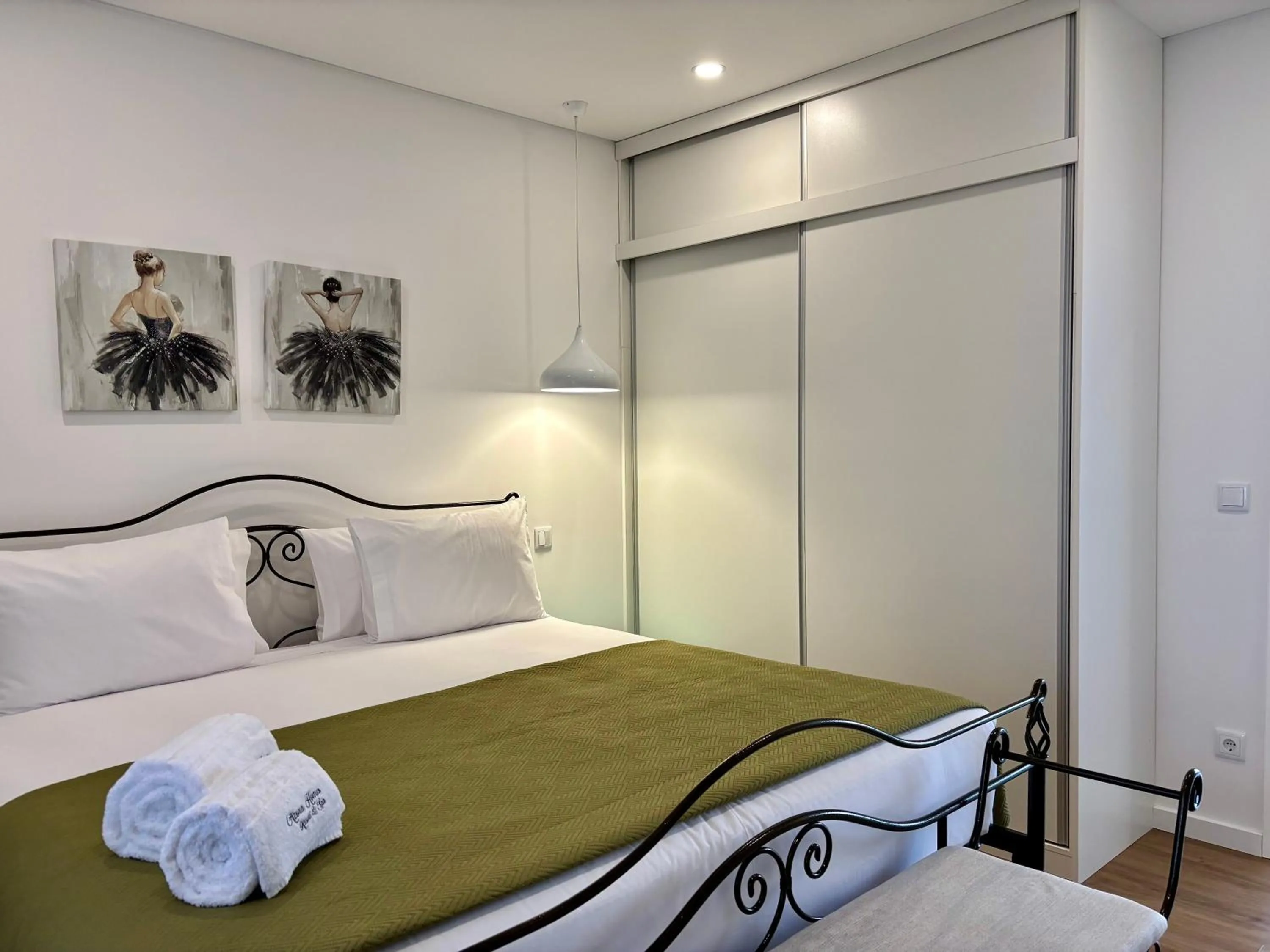 Bed in Azores Homes Resort & Spa