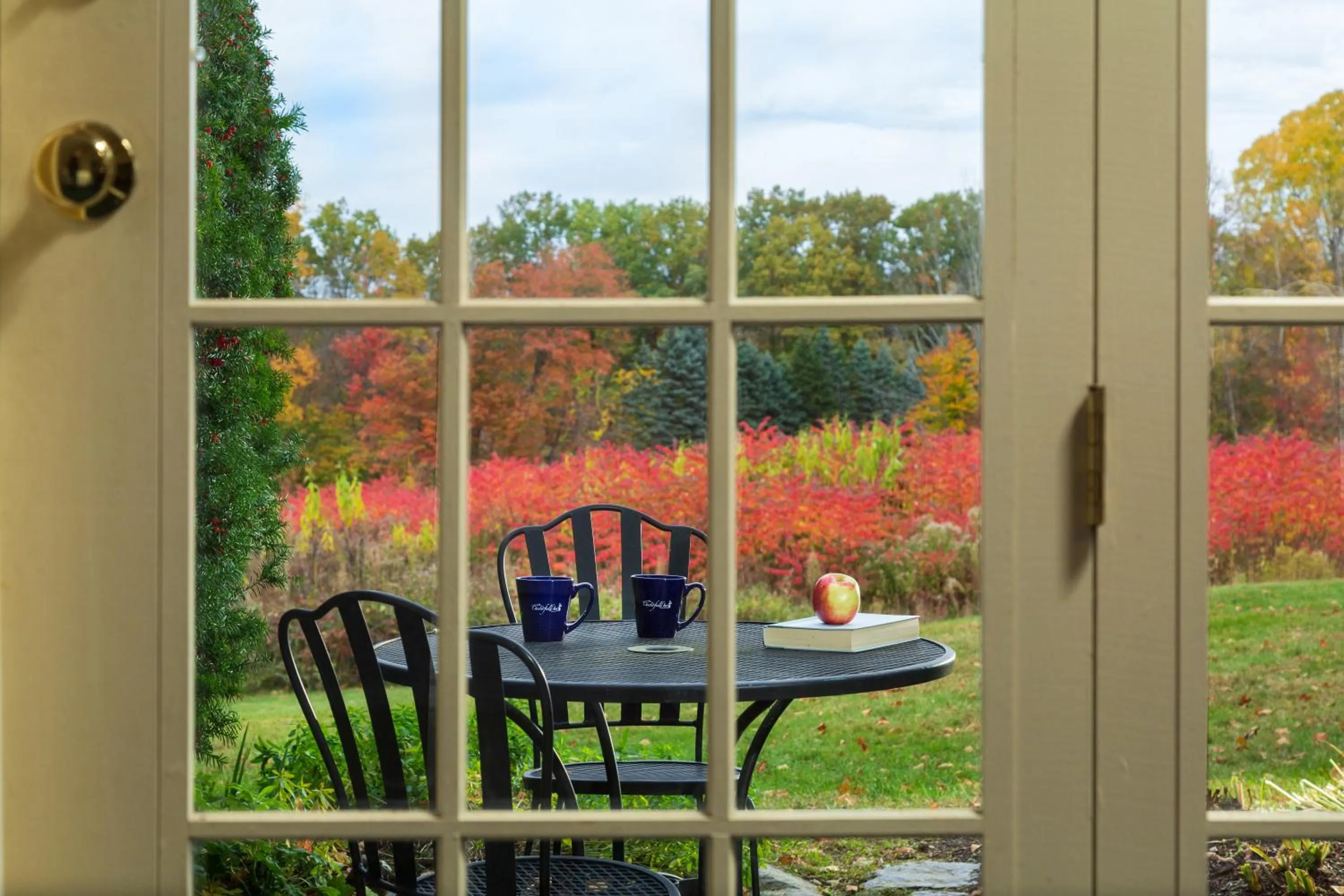 Balcony/Terrace in Chesterfield Inn