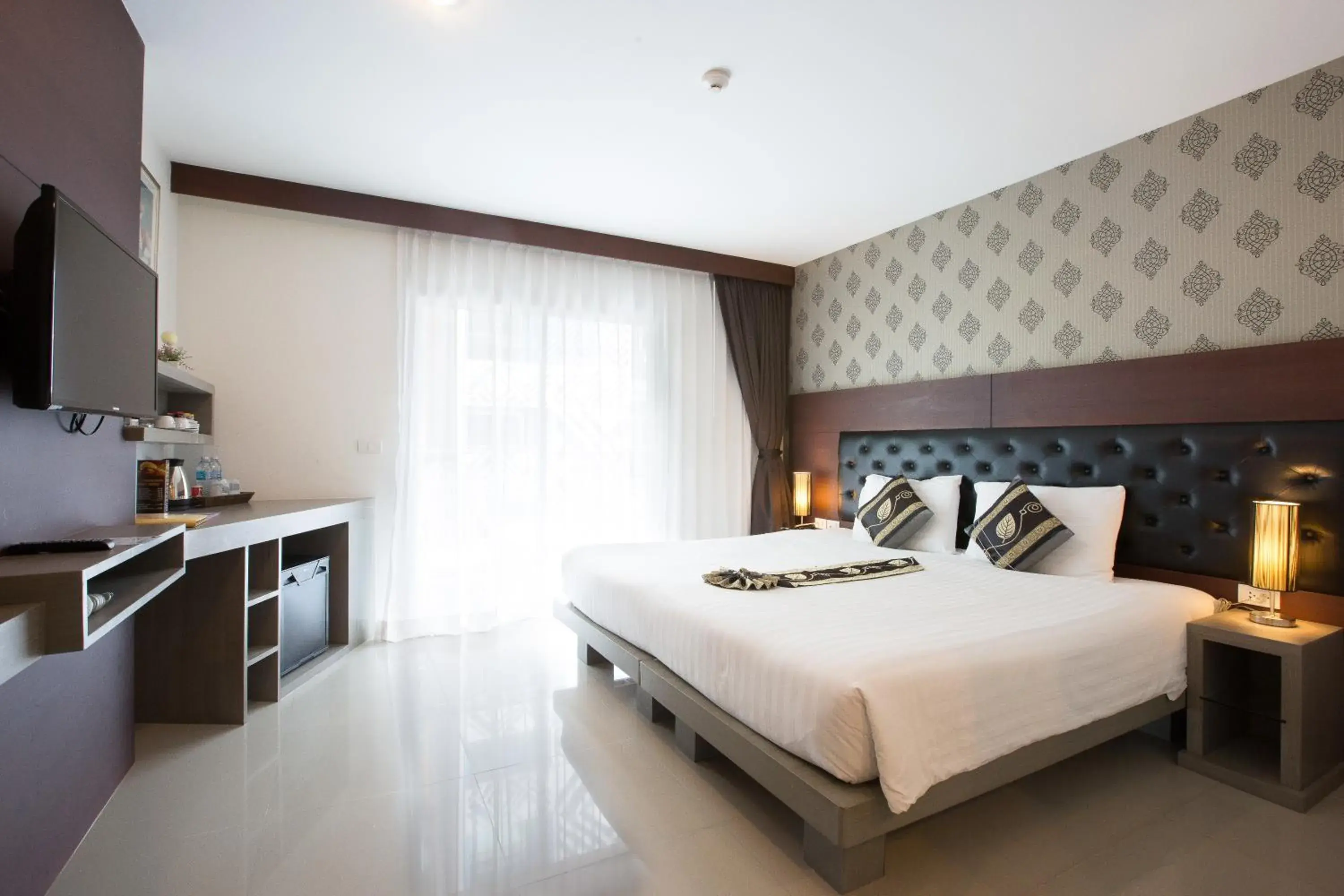 Bed in Hemingways Silk Hotel Bed in Hemingways Silk Hotel